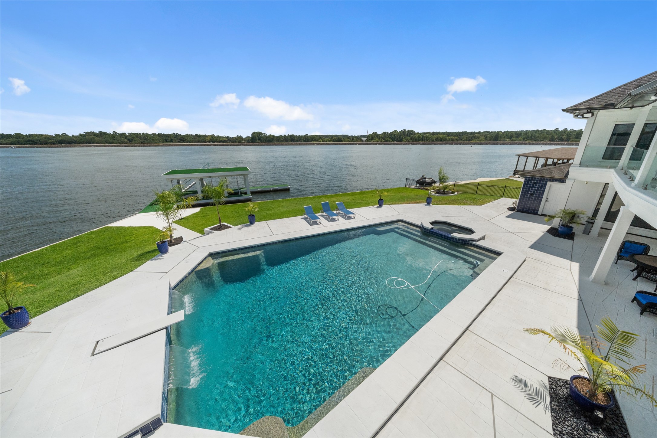 2500 Sand Shore Drive Property Photo 47