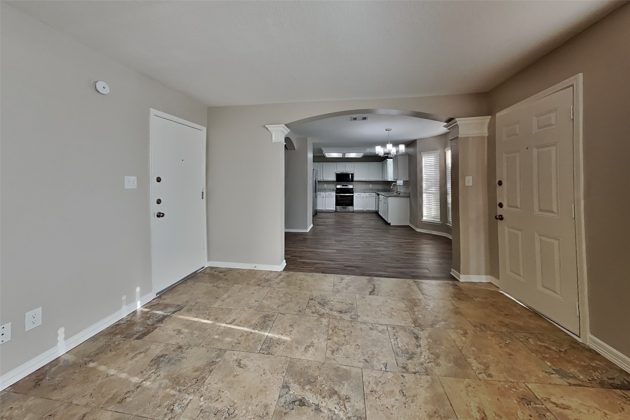 24810 Butterwick Drive Property Photo 4