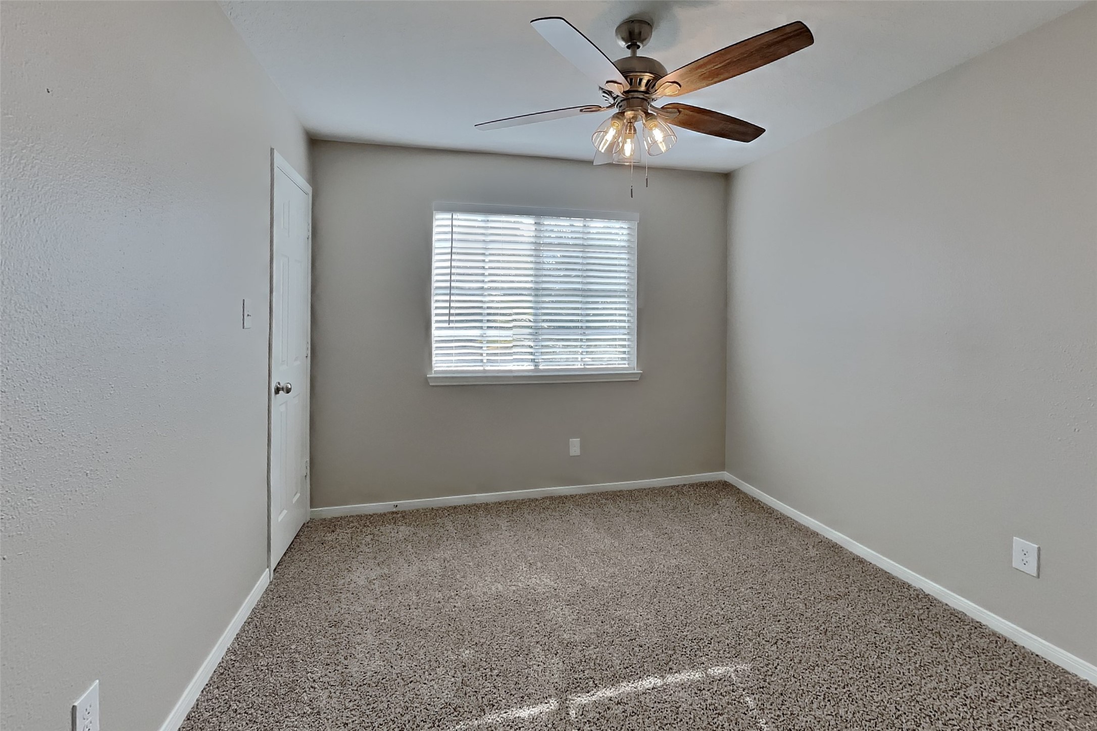 24810 Butterwick Drive Property Photo 14