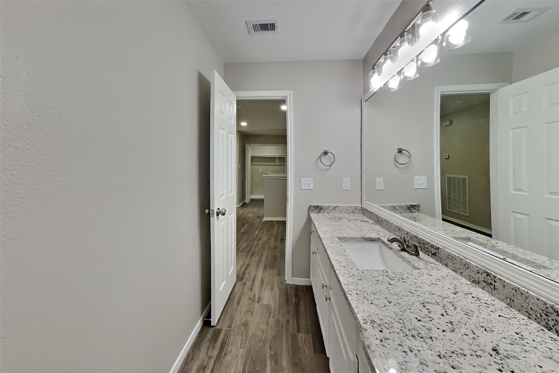 24810 Butterwick Drive Property Photo 18