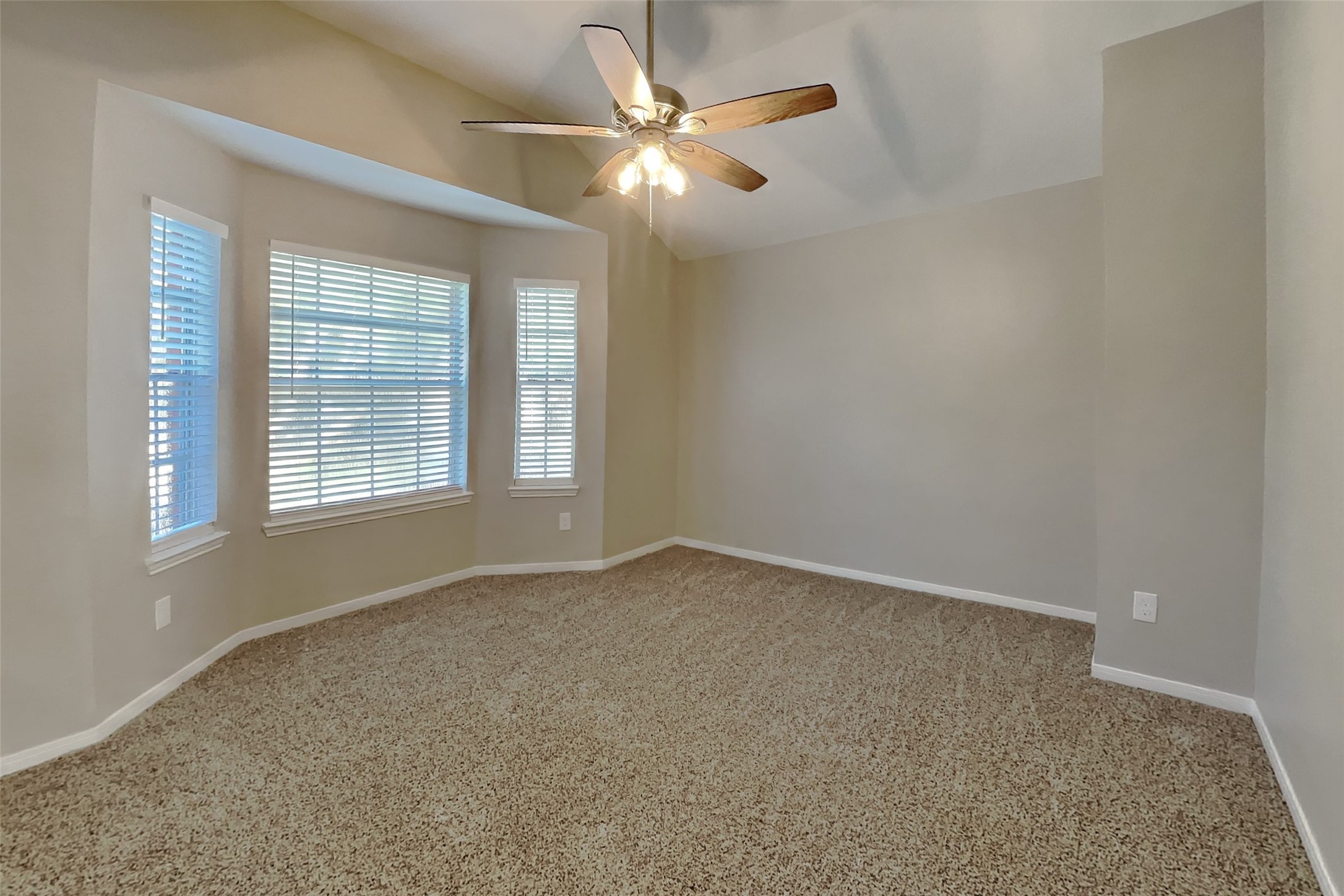 24810 Butterwick Drive Property Photo 20
