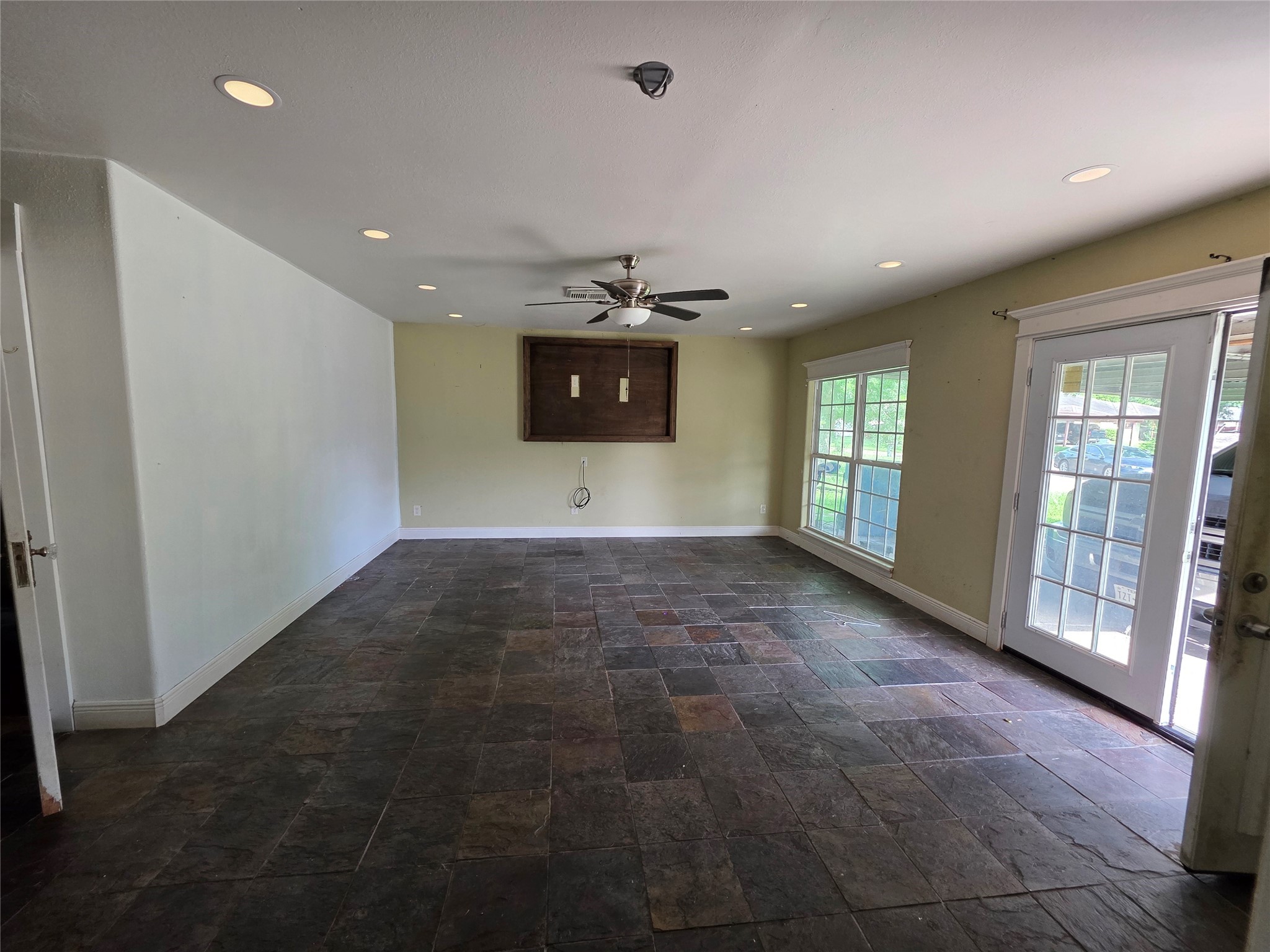 12123 Steeple Lane Property Photo 7