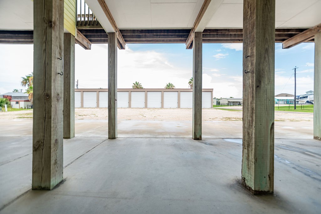 1402 W Commerce Street 2 Property Photo 12