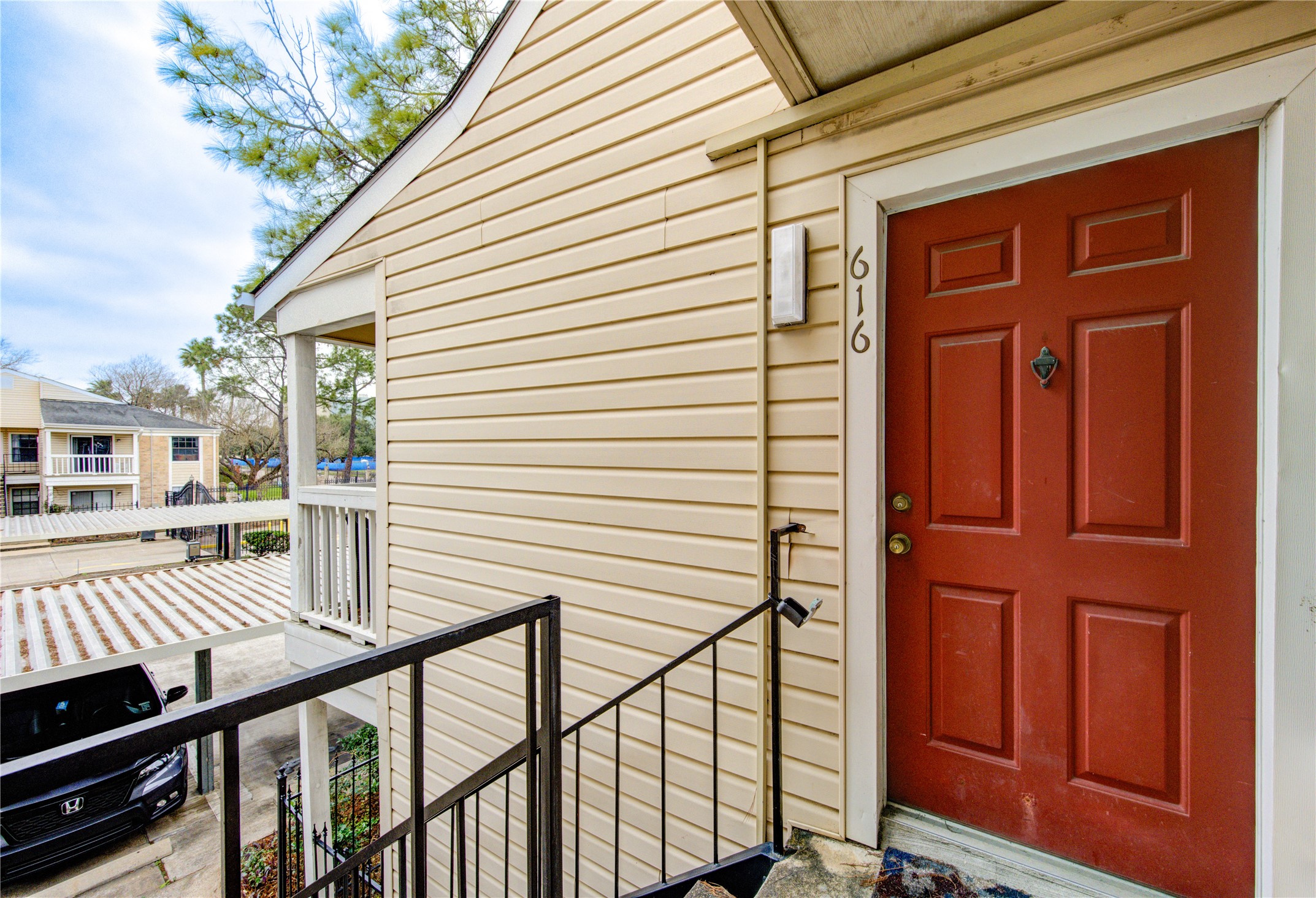 2750 Holly Hall Street 616 Property Photo 5