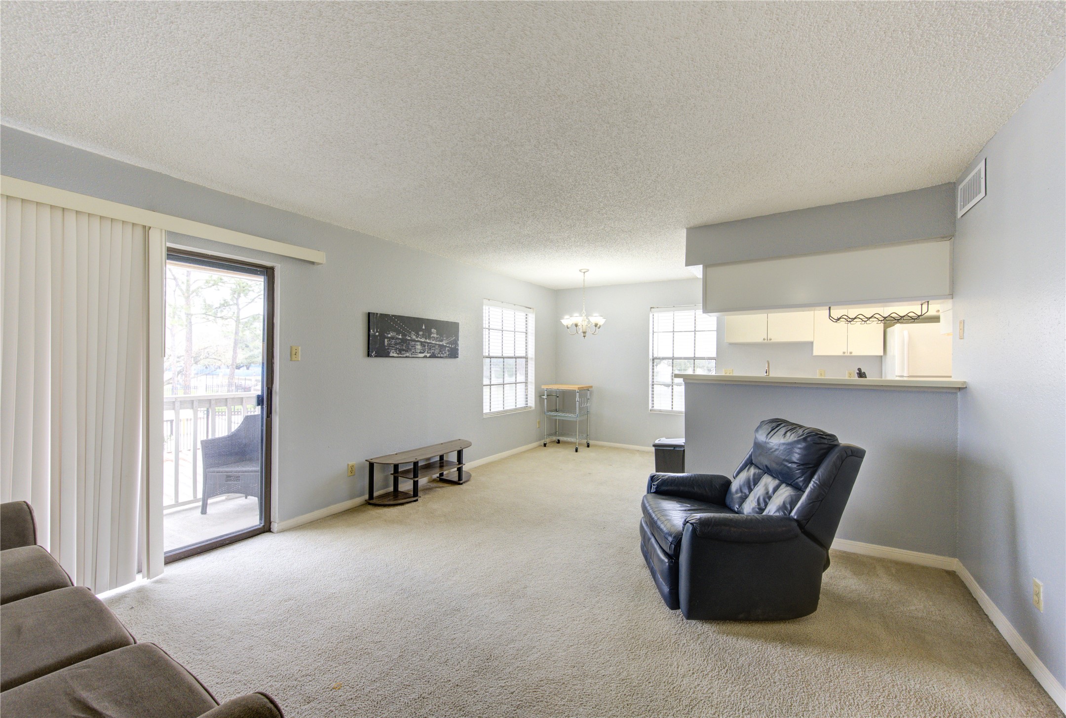 2750 Holly Hall Street 616 Property Photo 8