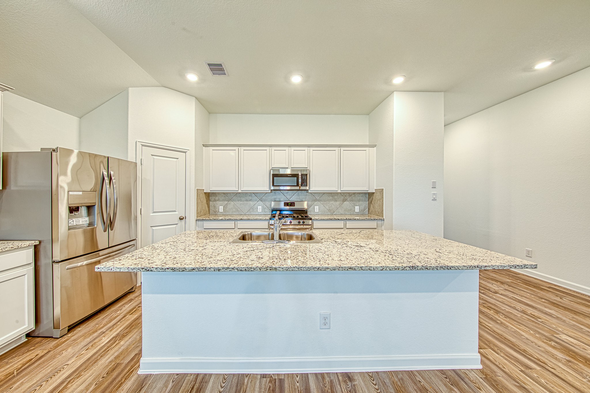 3031 Azalea Point Property Photo 10
