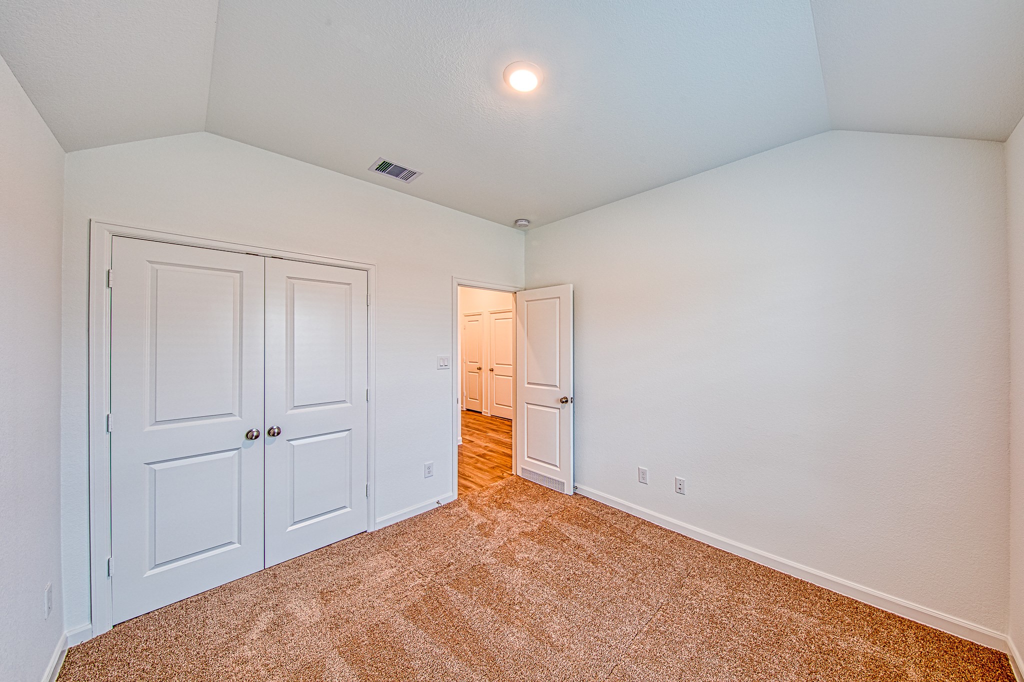 3031 Azalea Point Property Photo 27