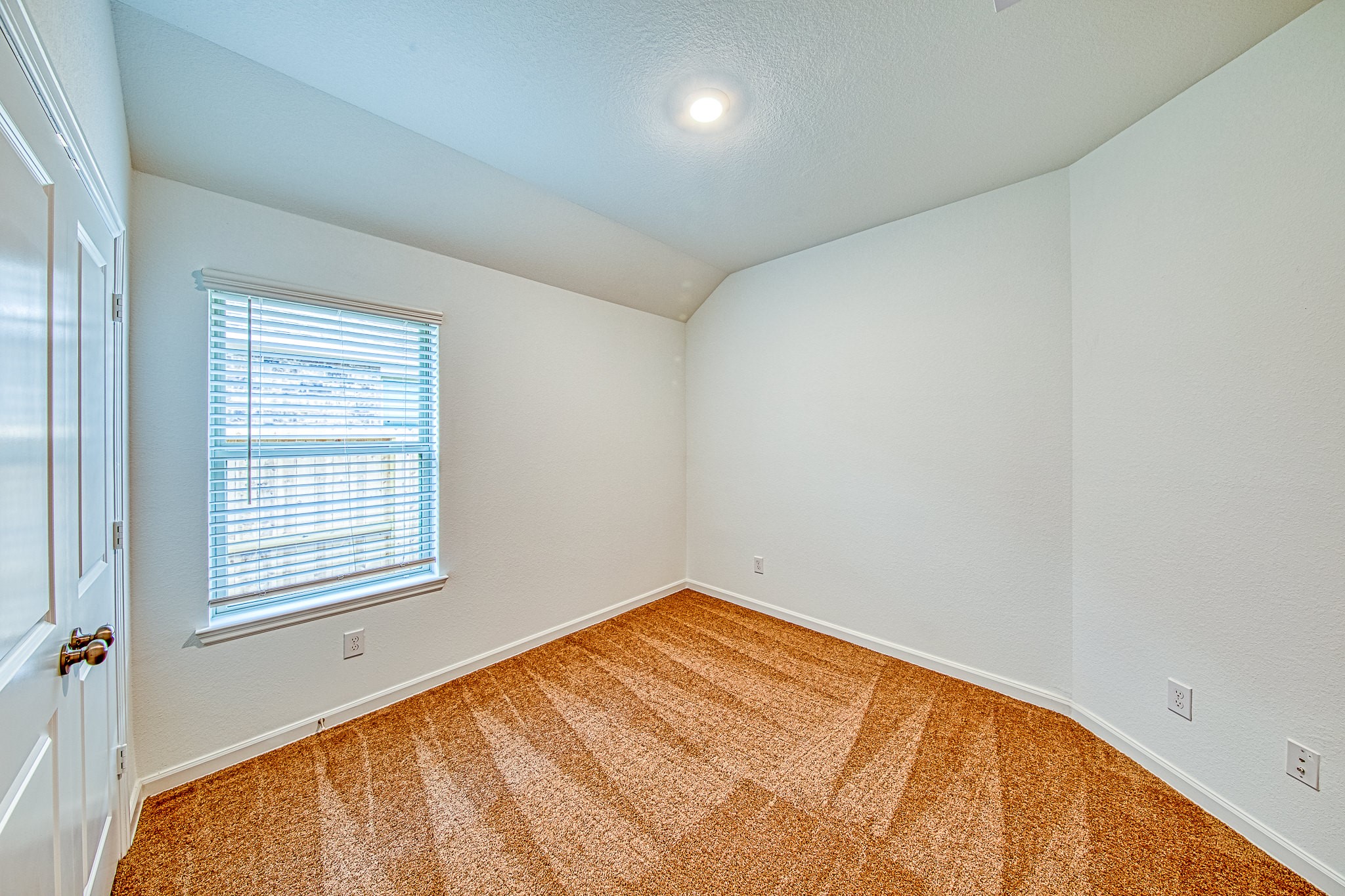 3031 Azalea Point Property Photo 29