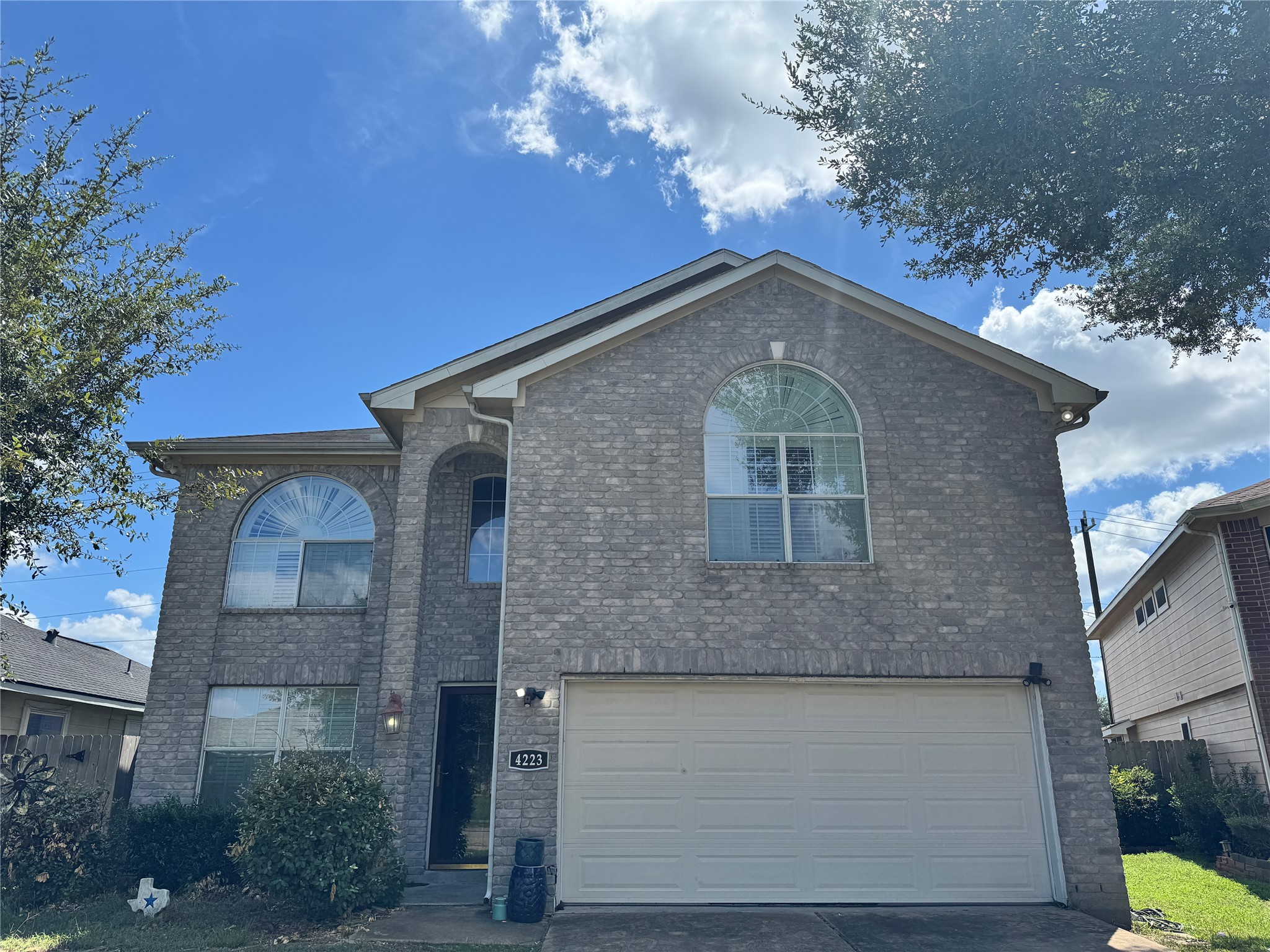 4223 Bluestem Street Property Photo 1