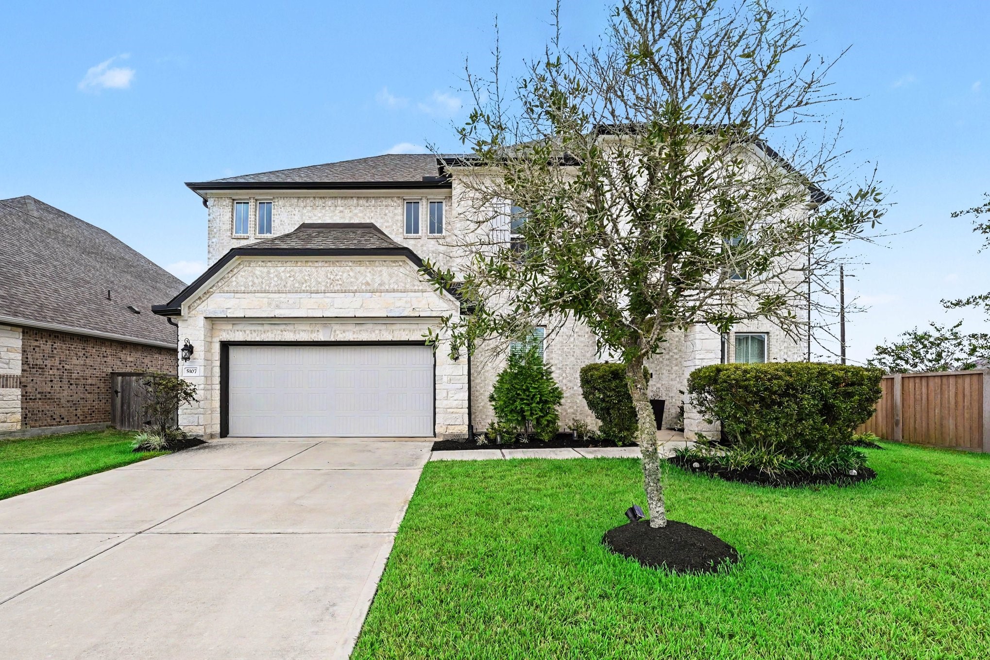 5107 Autumn Hills Trail Property Photo 1