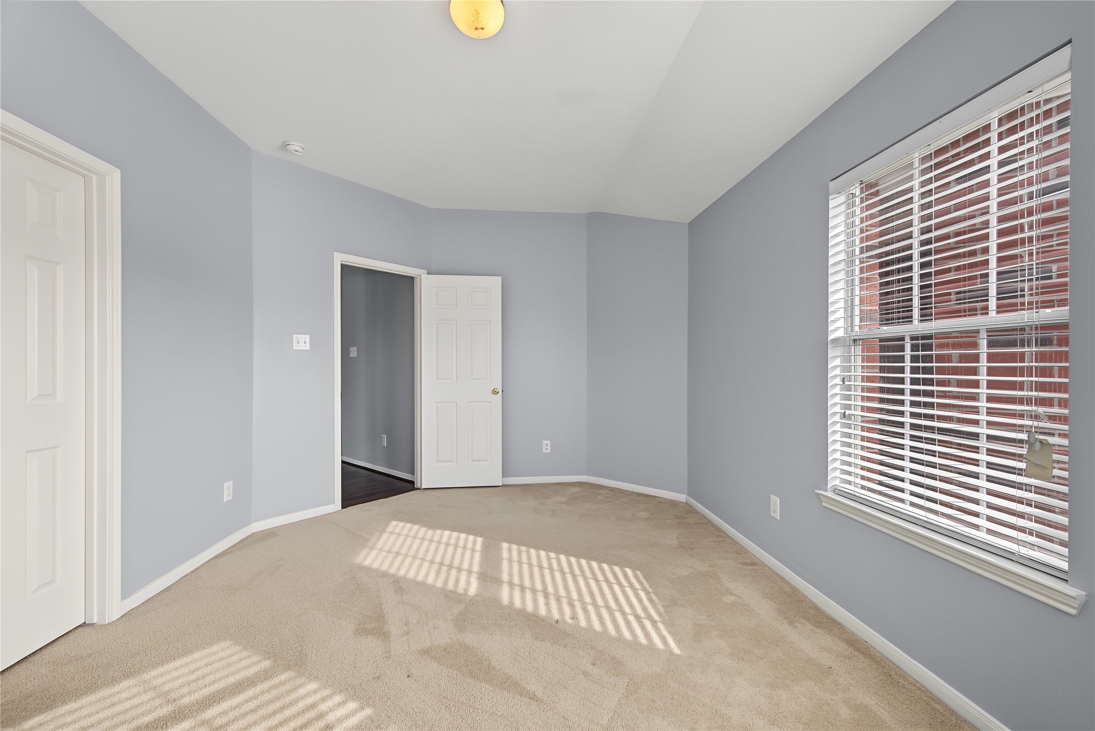 219 Nina Lane Lane W Property Photo 36