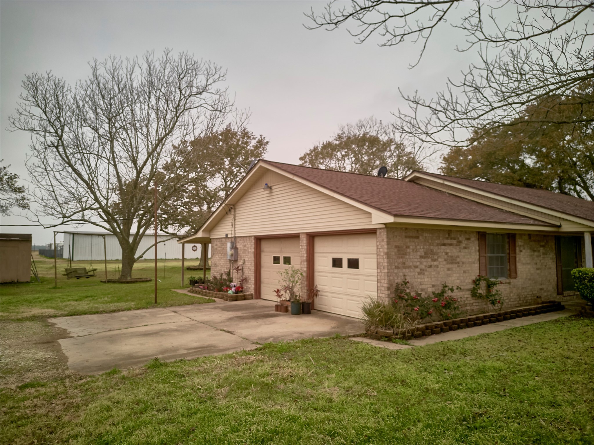 8310 Power Line Road Property Photo 39