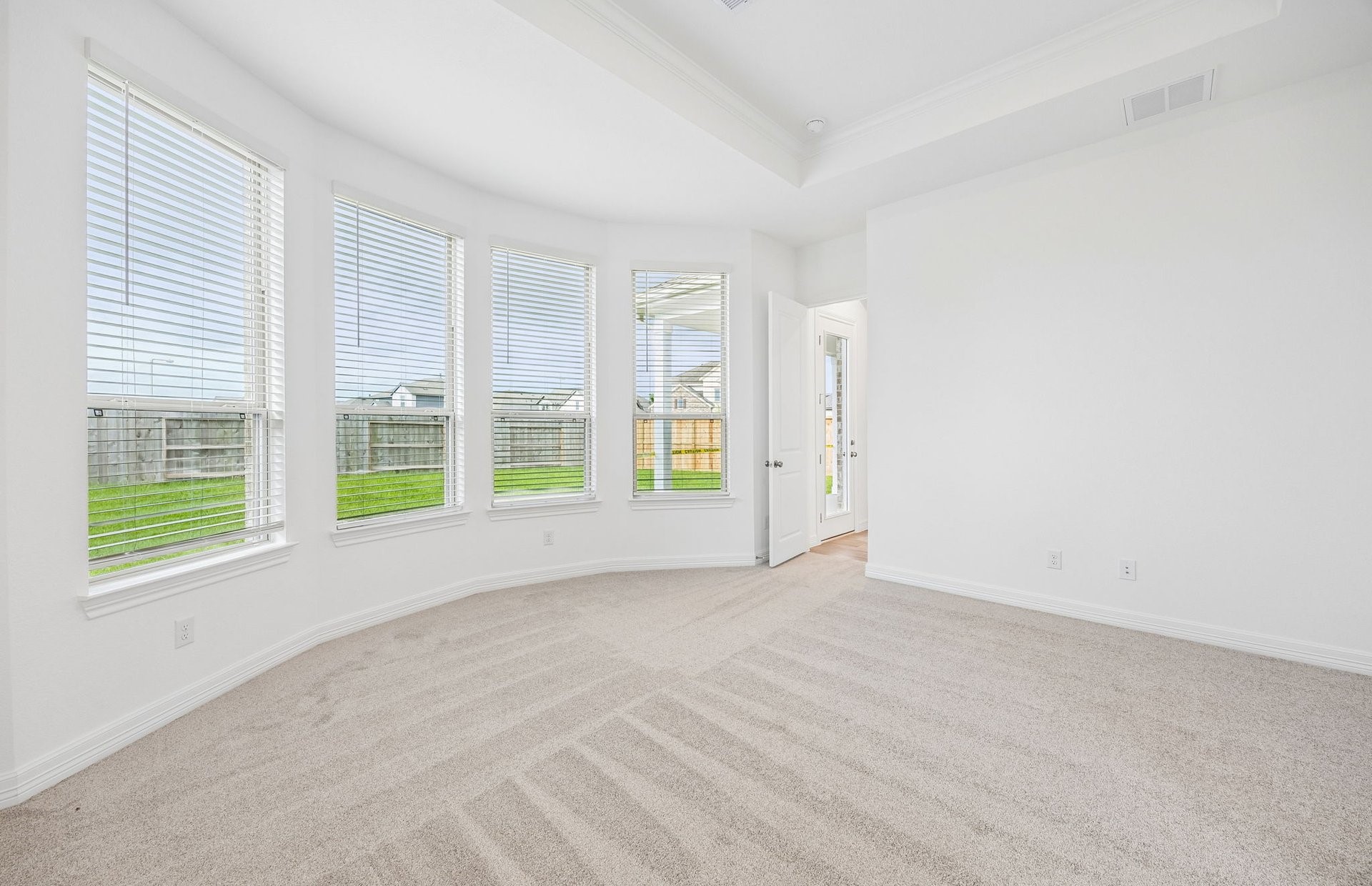 13805 Ballast Green Drive Property Photo 14