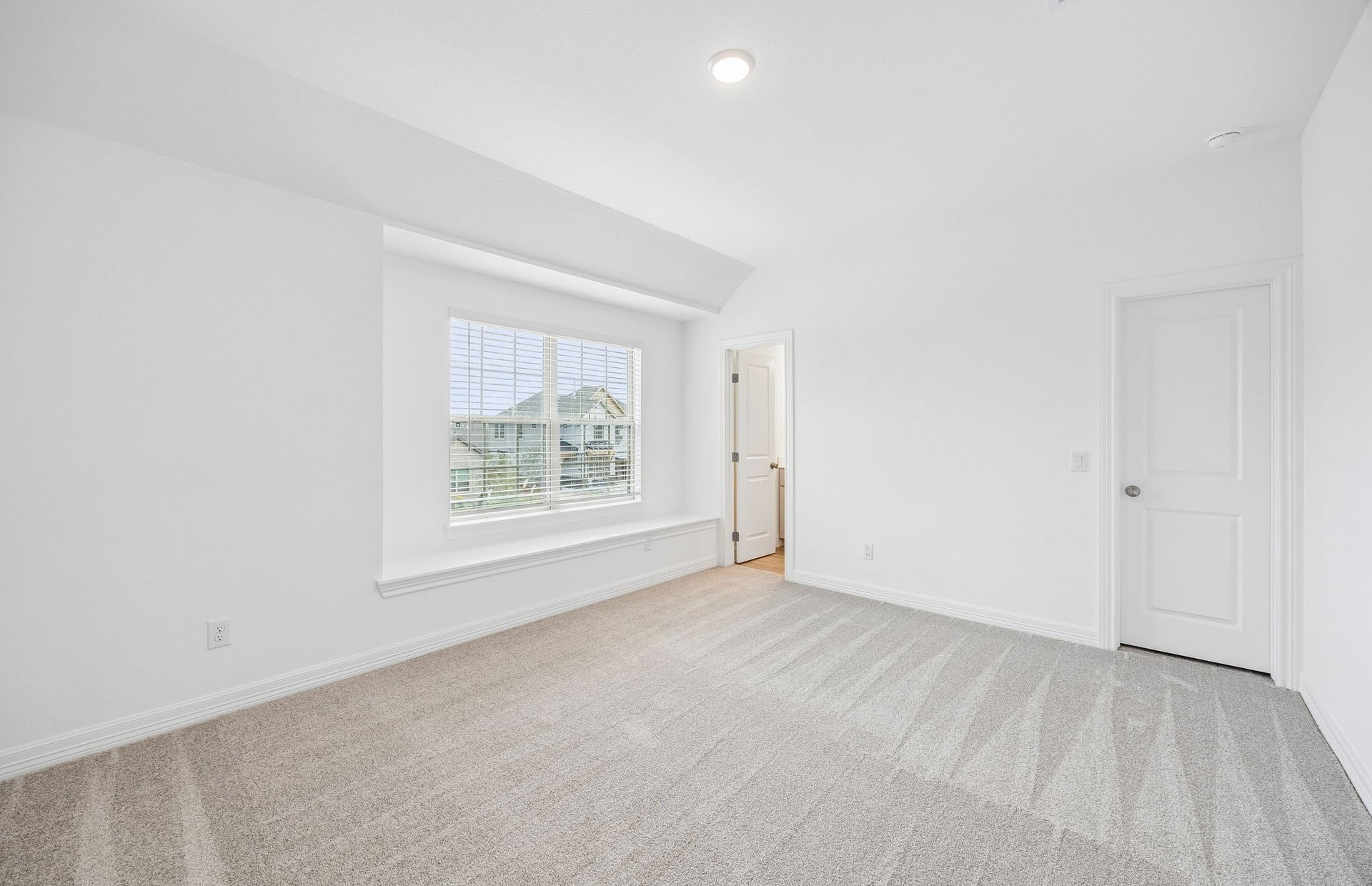 13805 Ballast Green Drive Property Photo 29