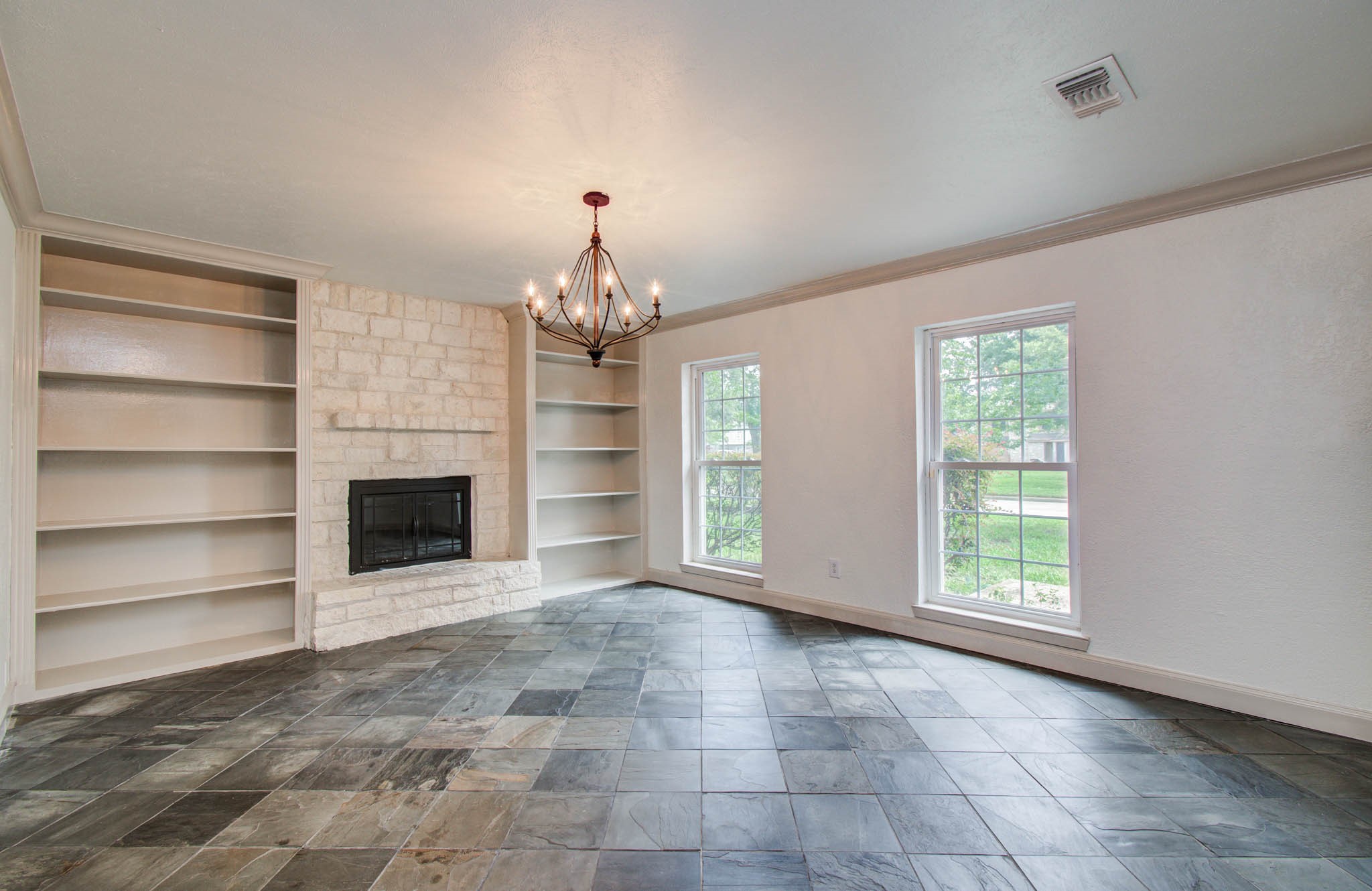 14507 Louetta Road Property Photo 4