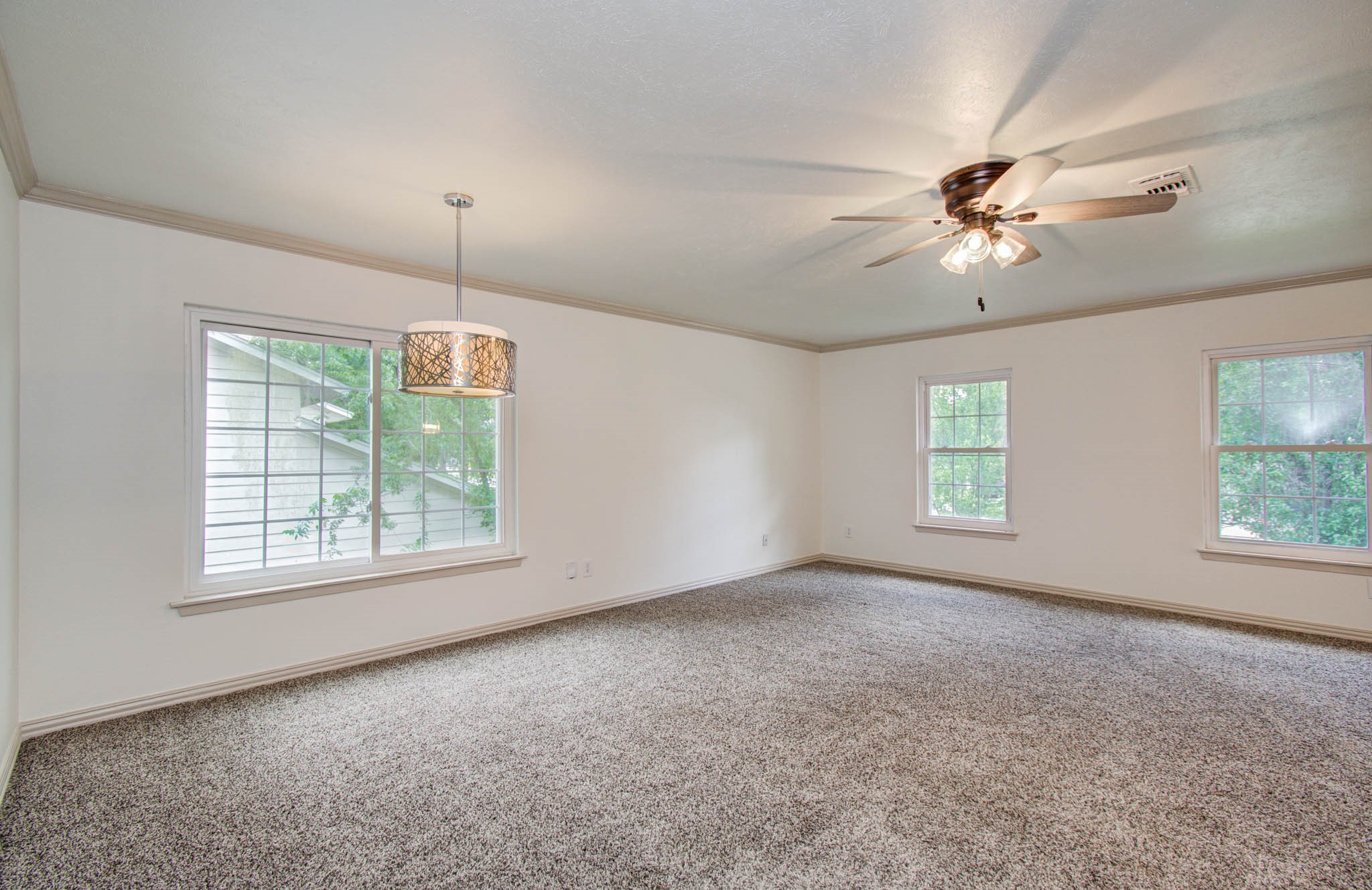 14507 Louetta Road Property Photo 15
