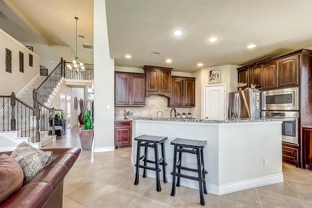 27107 Naples Run Lane Property Photo 14