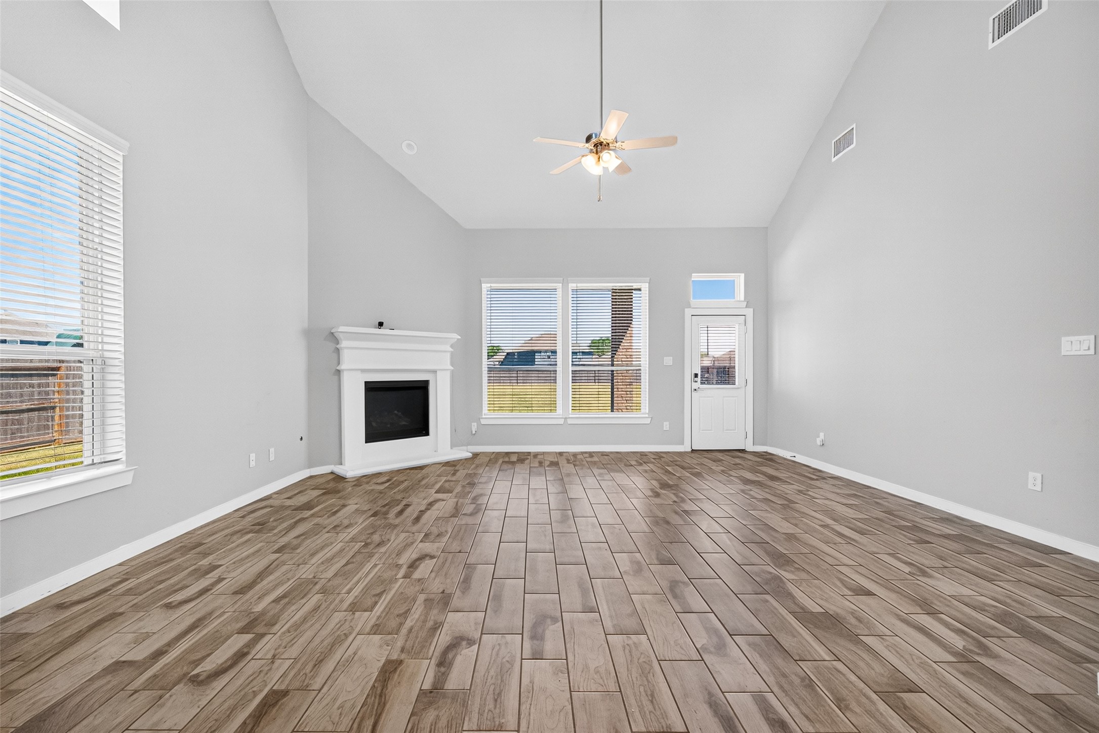 11319 Youngquist Drive Property Photo 18