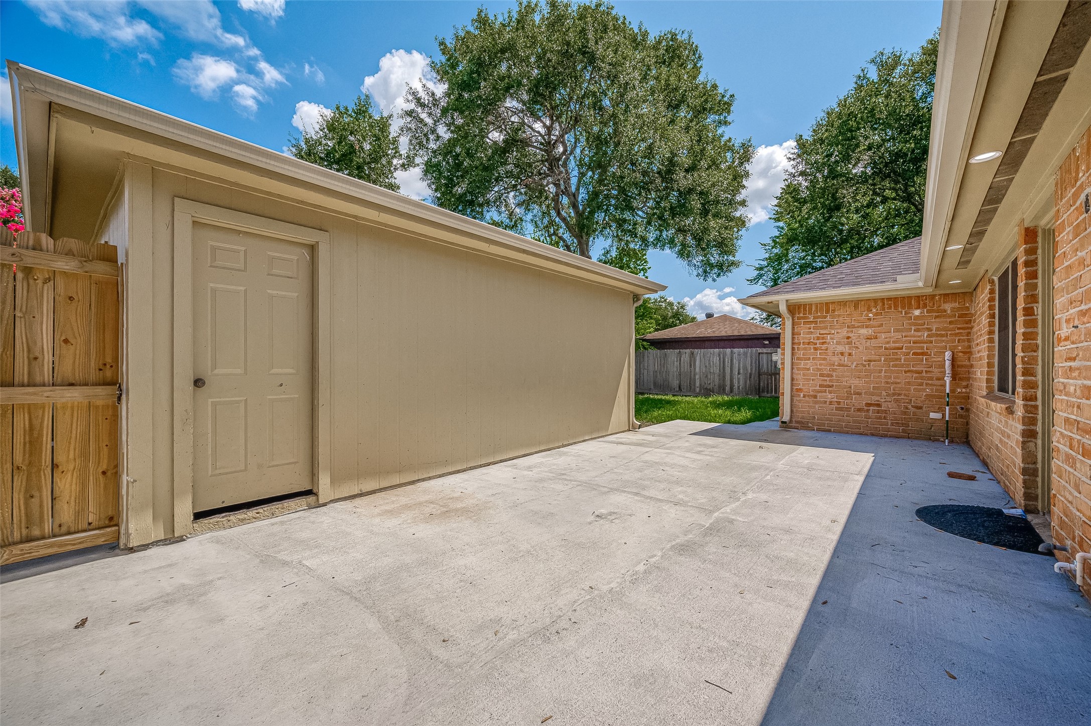 13914 Fawnbrake Drive Property Photo 43