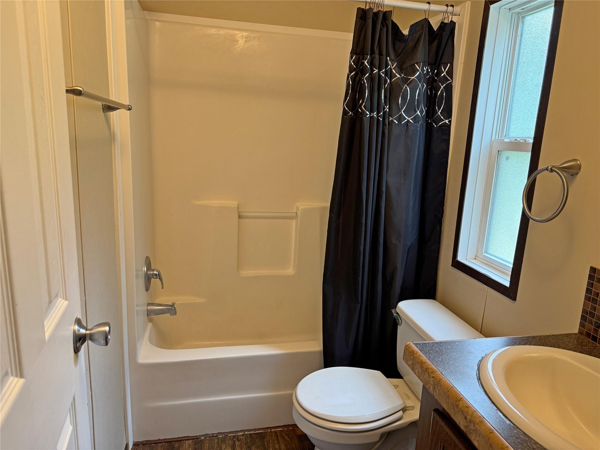 291 Leaning Oak Drive Property Photo 35