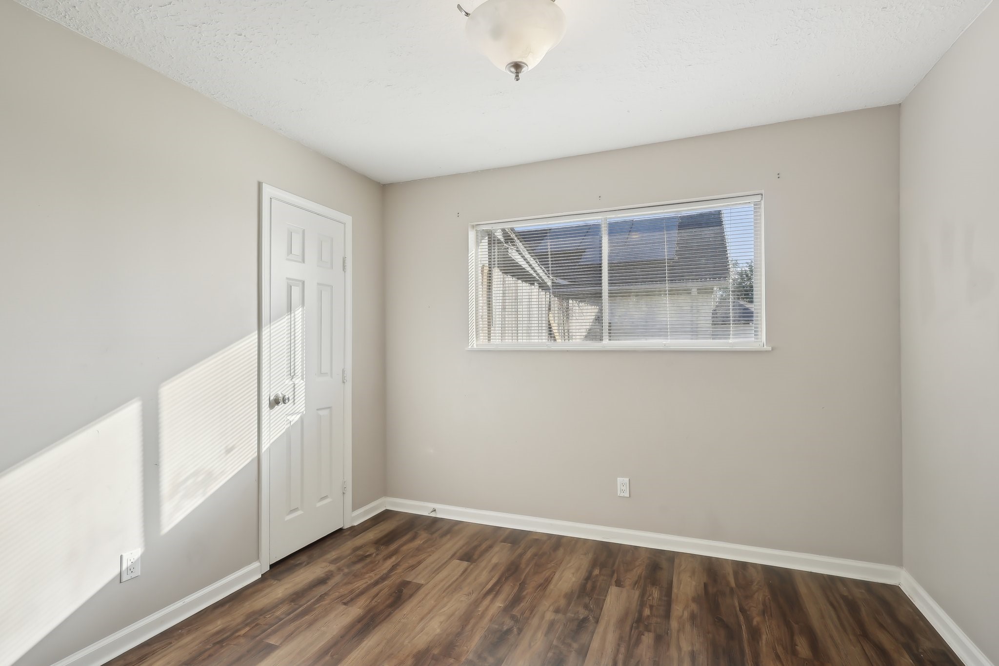3212 Wavecrest Street Property Photo 16