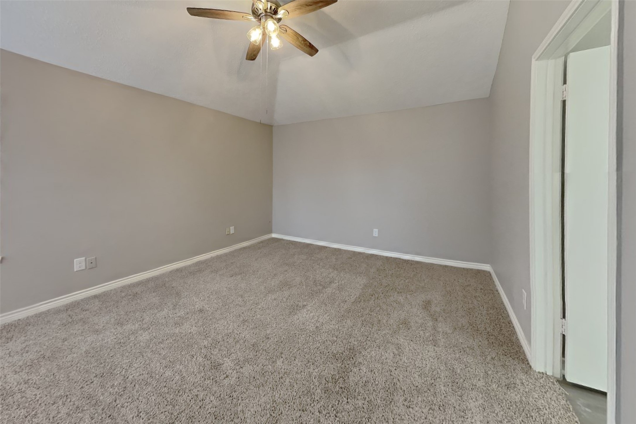 7723 Ashton Drive Property Photo 11