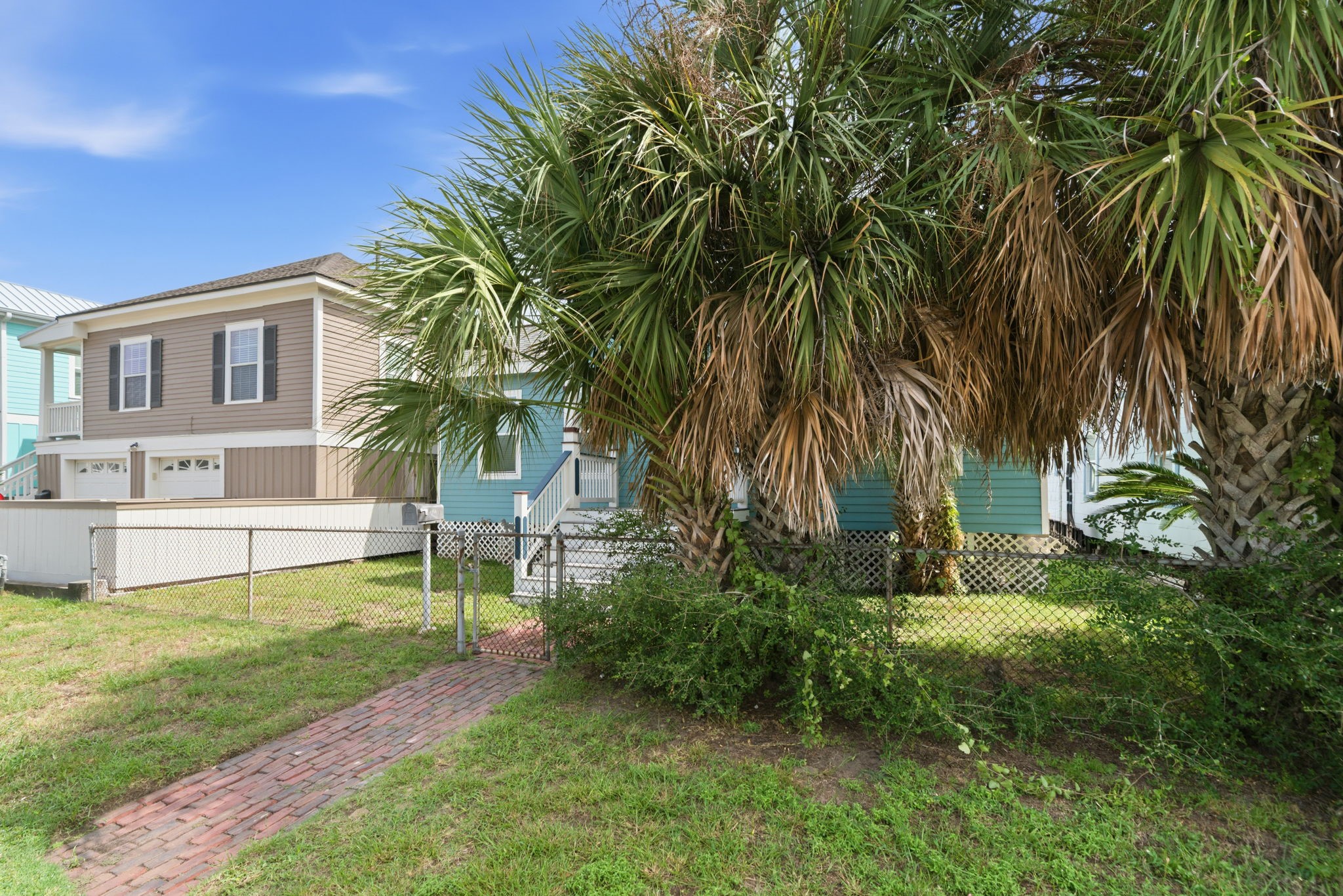1213 Avenue M 1/2 Property Photo 3