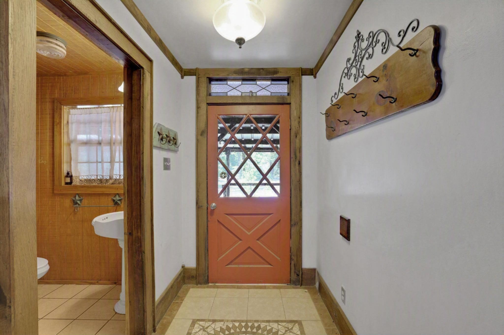 550 Dogwood Road Property Photo 8