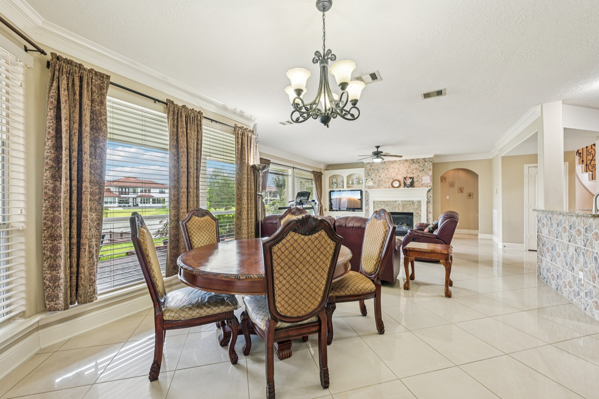 18927 Camillo Court Property Photo 13