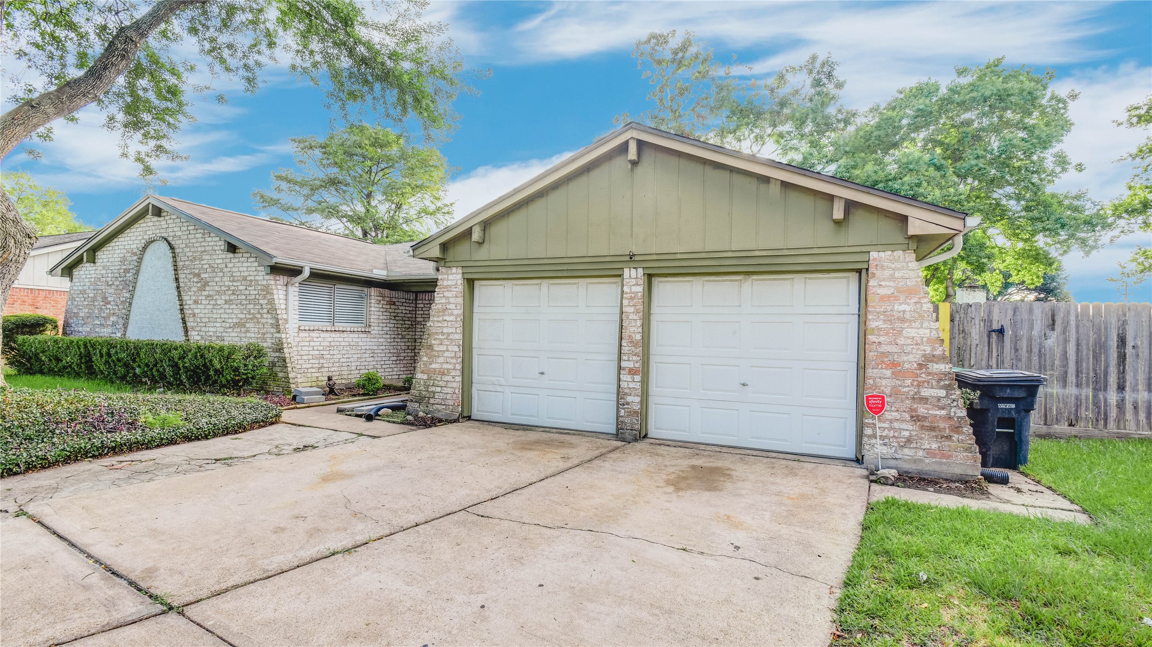 9510 Huntington Way Drive Property Photo 1
