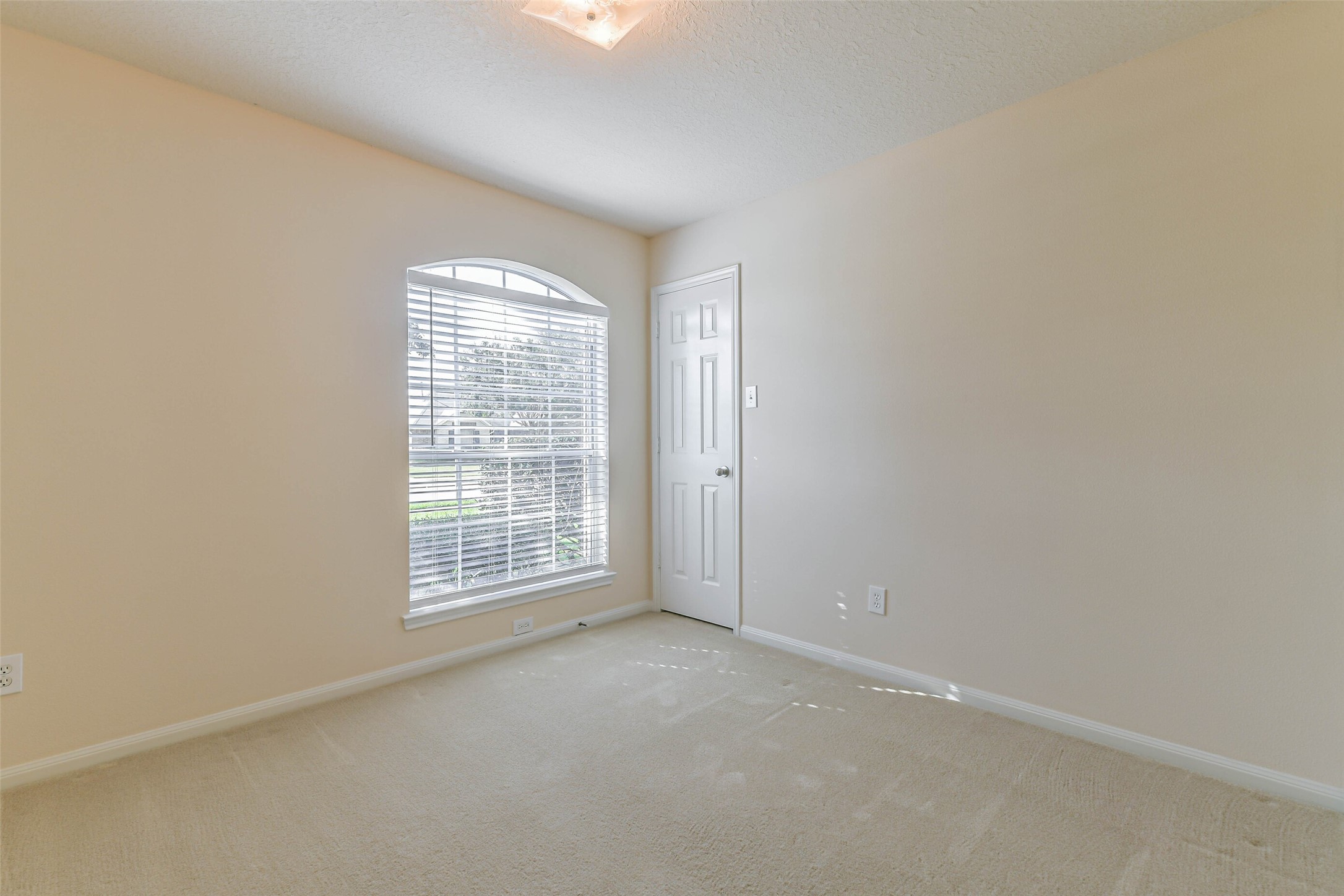 5329 Morgan Oak Drive Property Photo 20