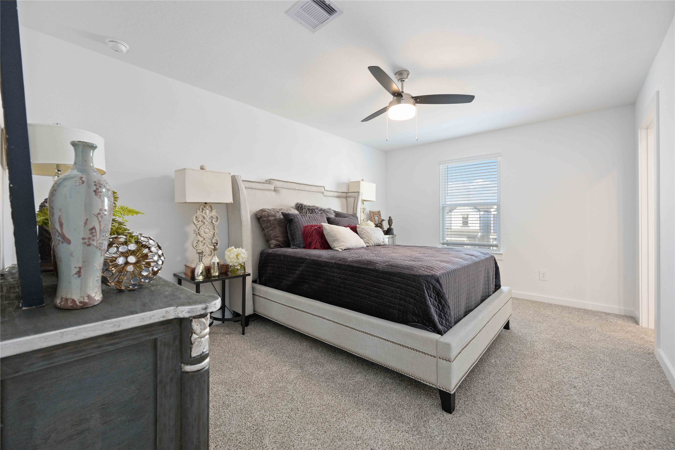 2914 Amherst Meadow Lane Property Photo 17