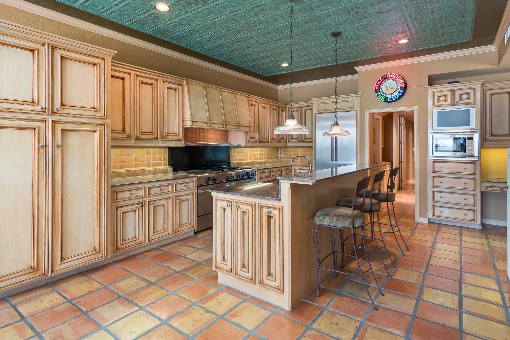 102 Twin Oaks Way Property Photo 12