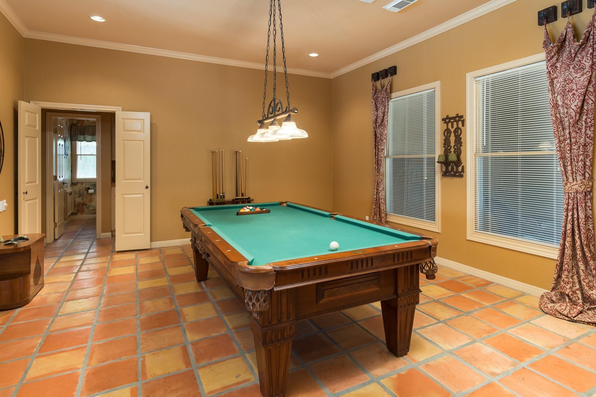 102 Twin Oaks Way Property Photo 15