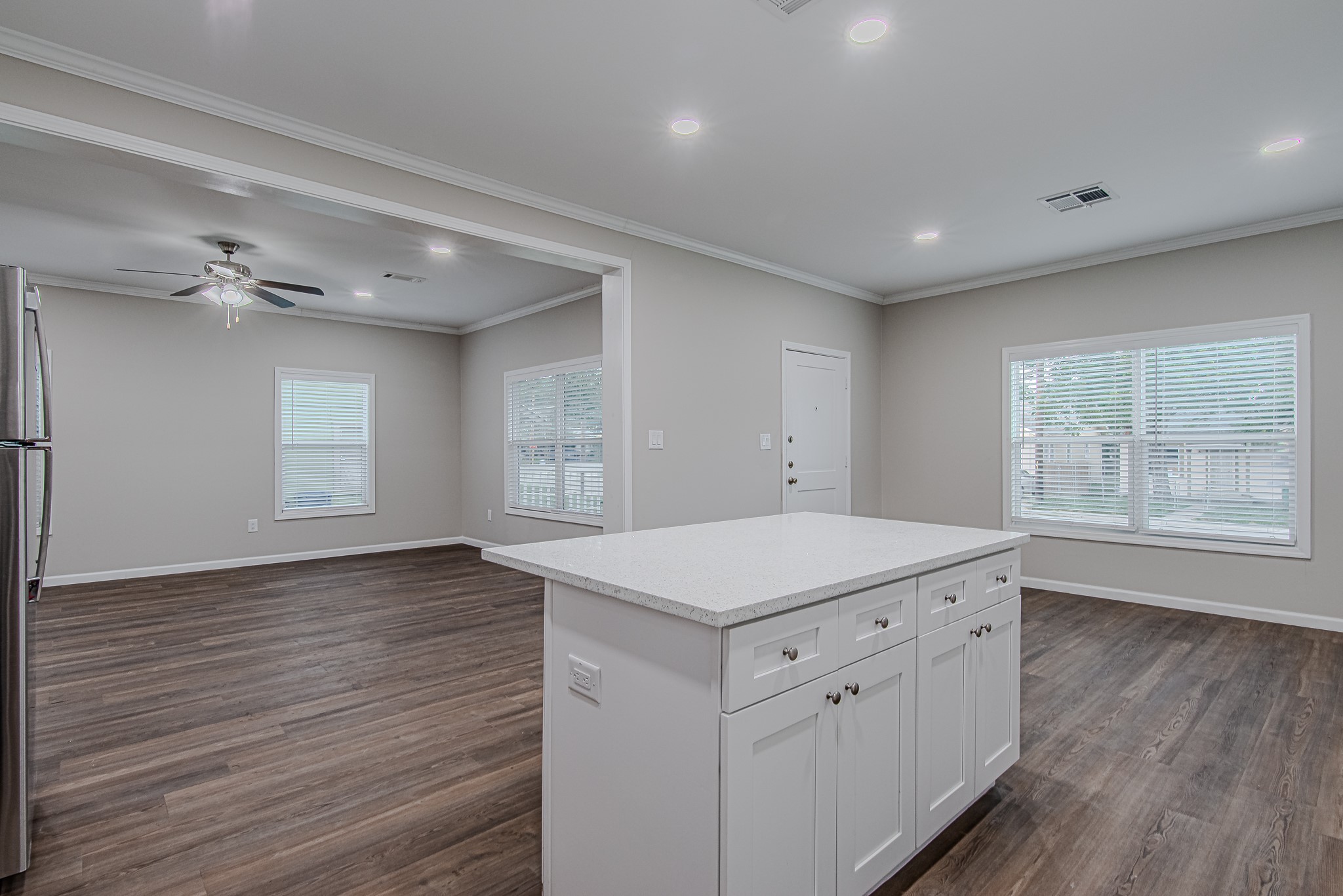 414 Canton Property Photo 9