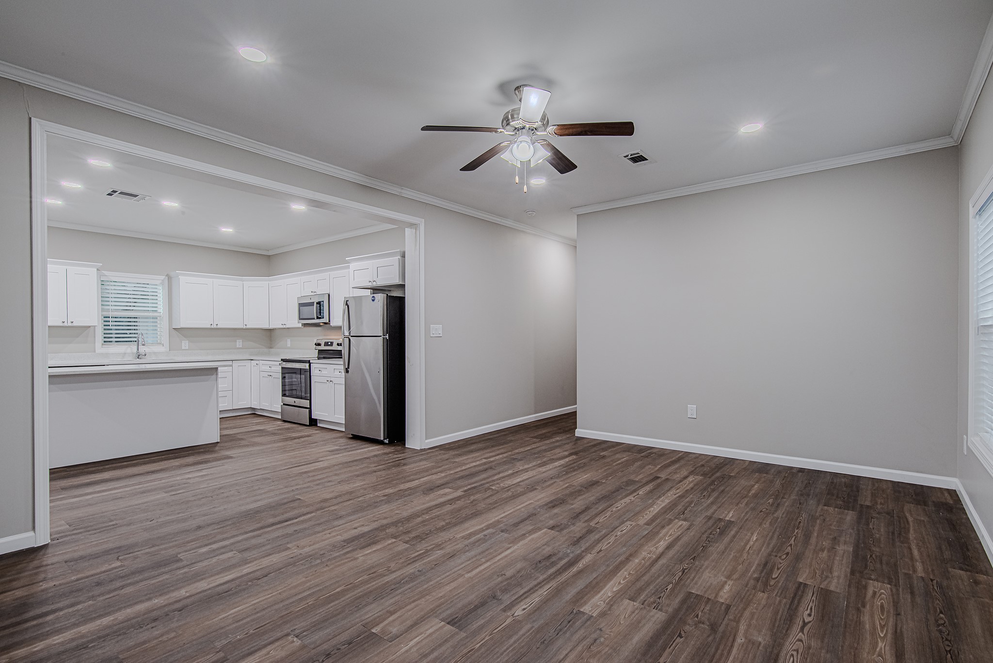 414 Canton Property Photo 13