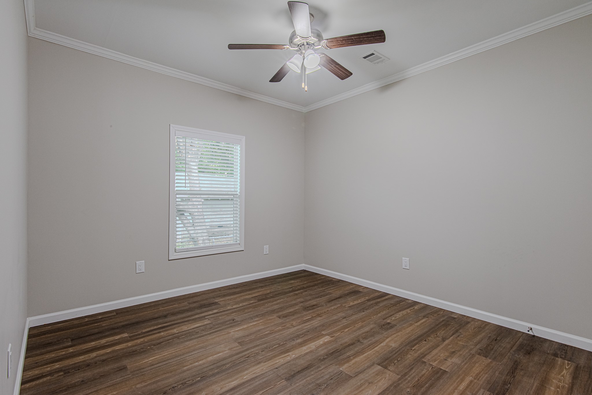 414 Canton Property Photo 24