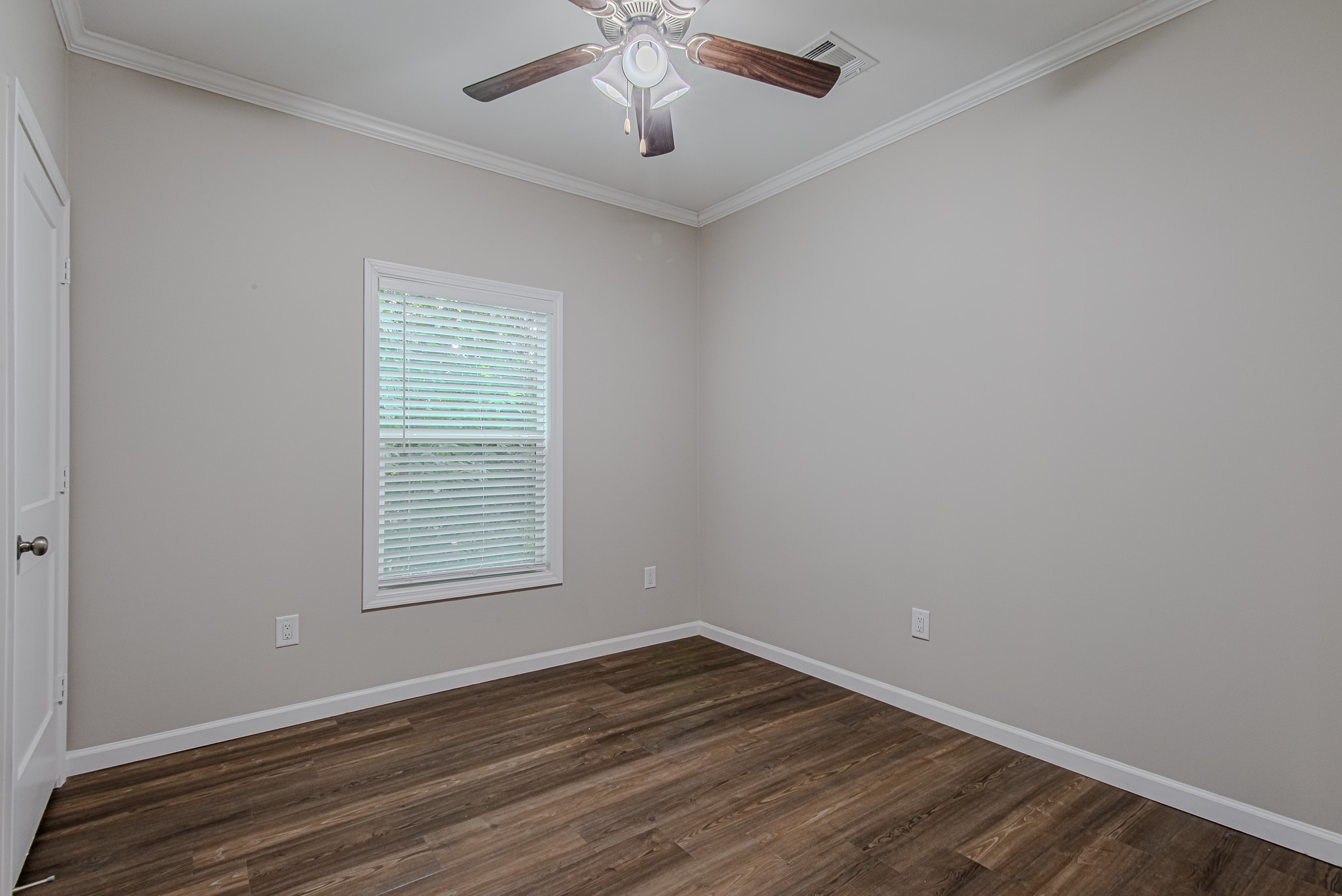 414 Canton Property Photo 25