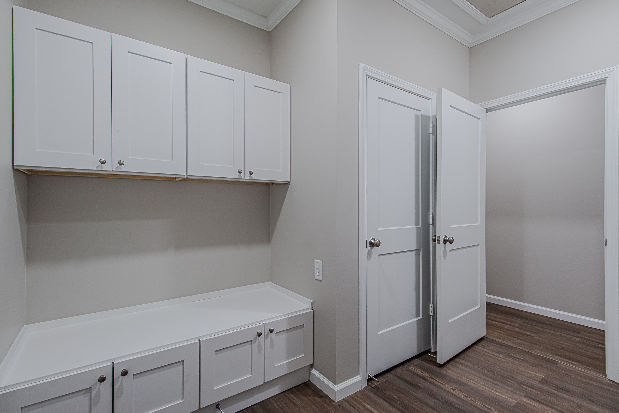 414 Canton Property Photo 28