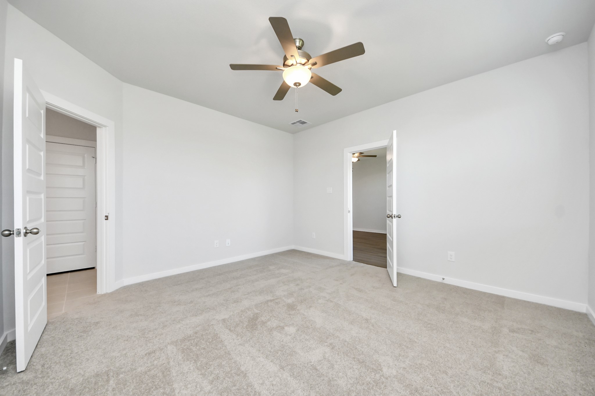 1027 Arbor Drive Property Photo 15