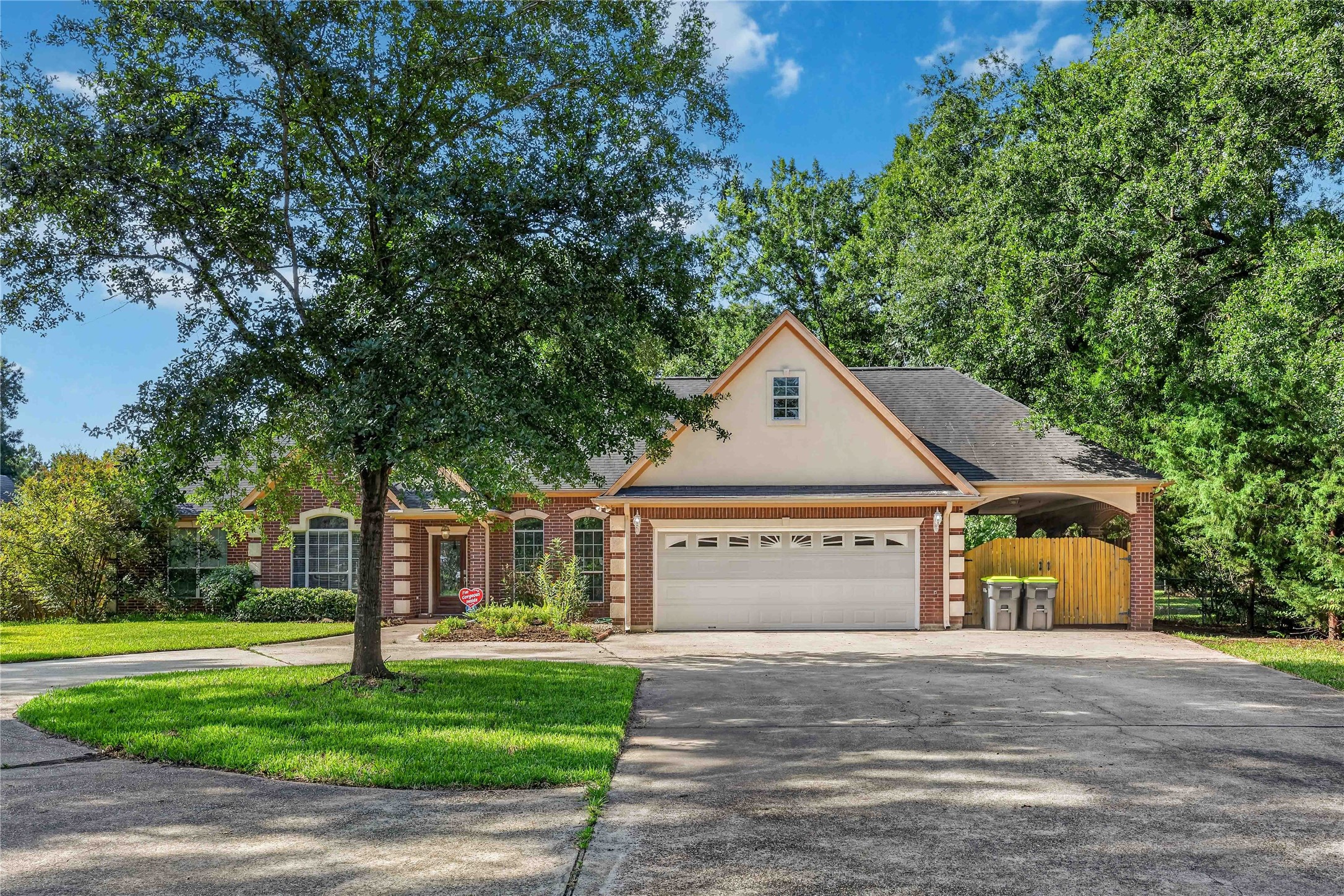 22962 Volga Drive Property Photo 2