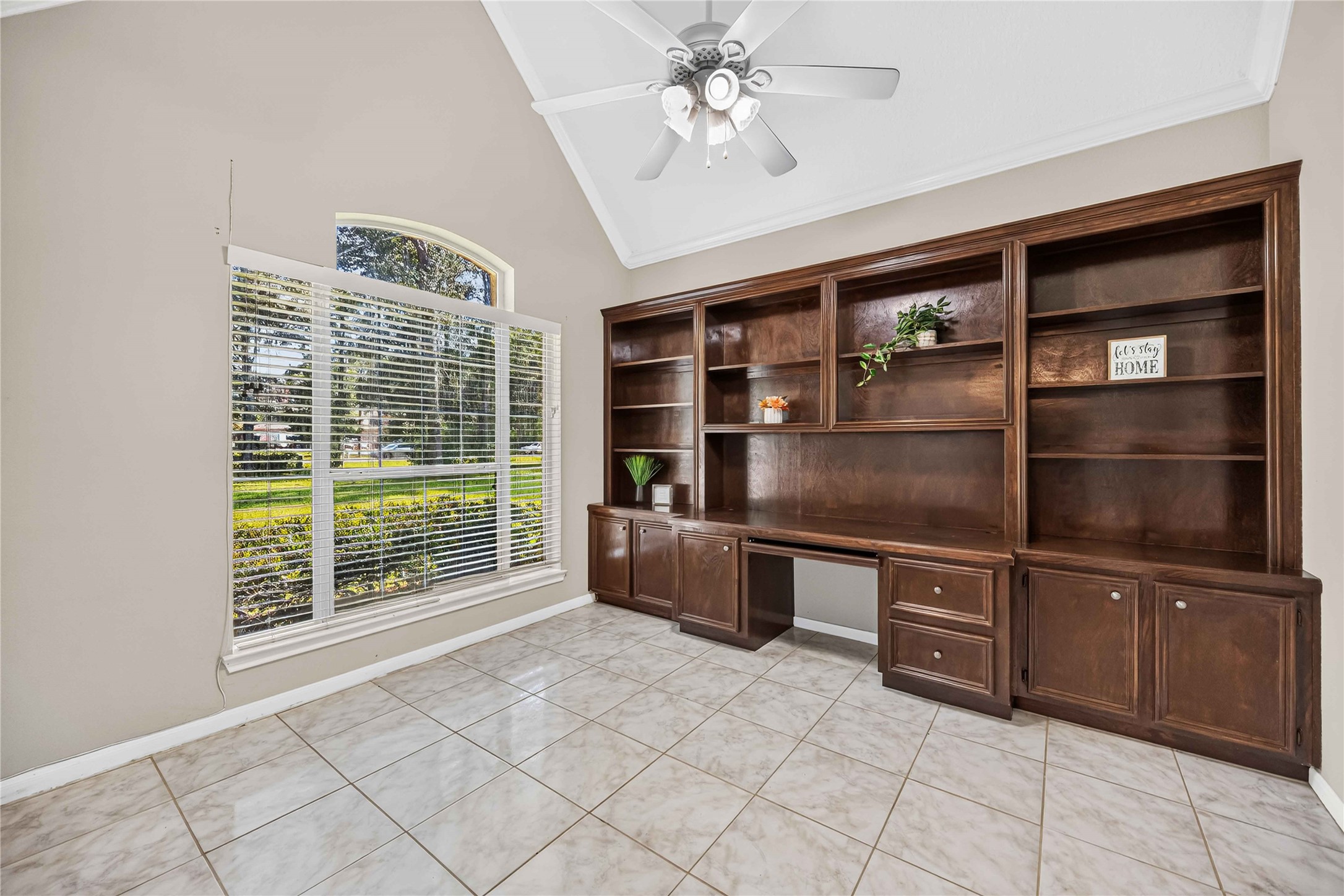22962 Volga Drive Property Photo 6