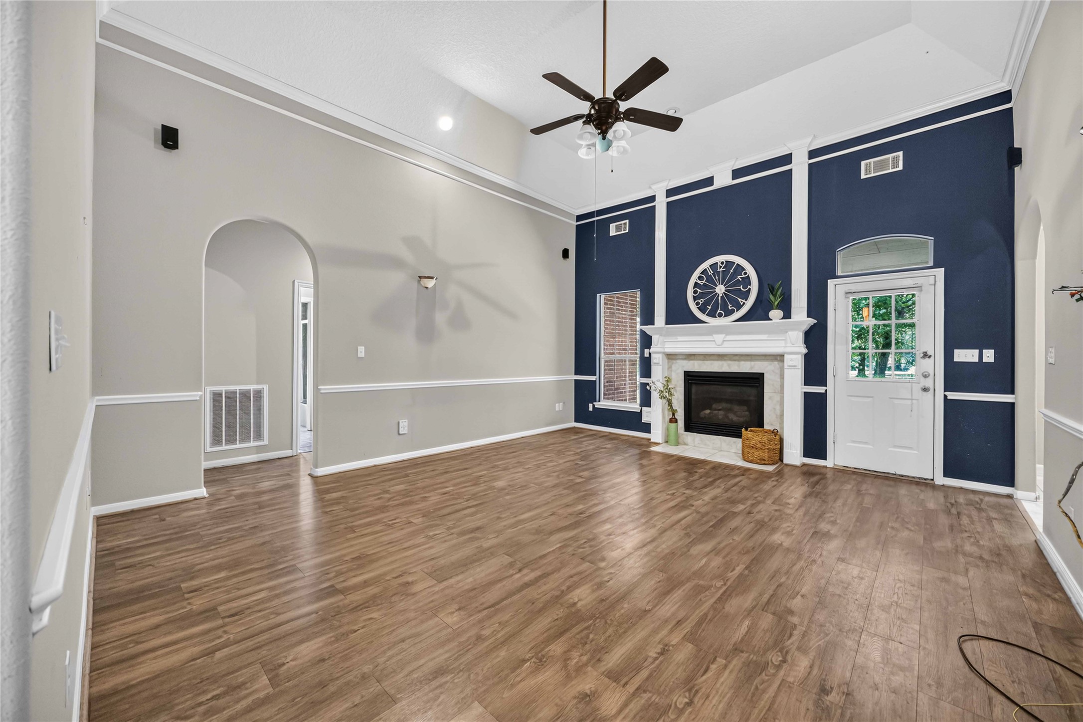 22962 Volga Drive Property Photo 8