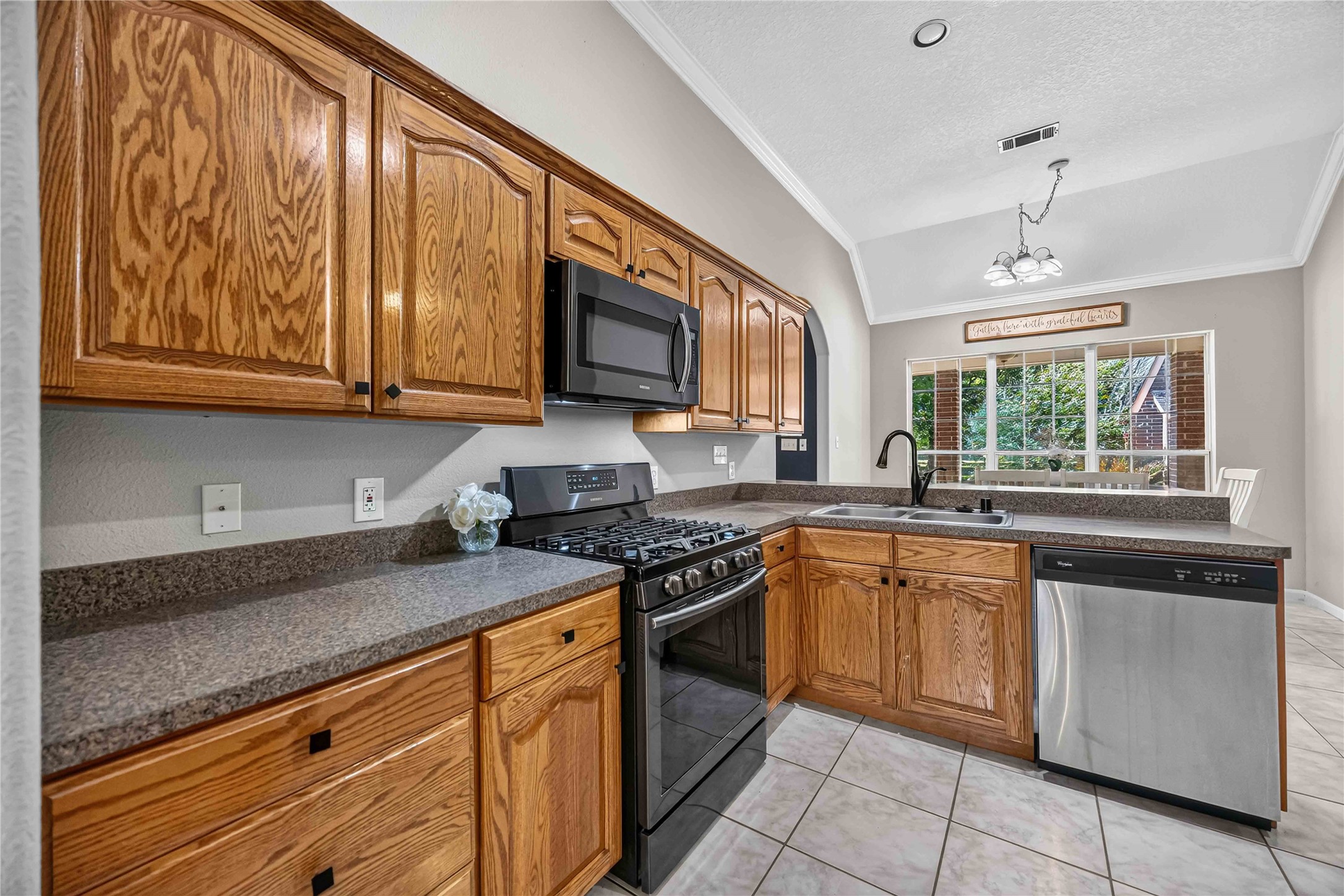 22962 Volga Drive Property Photo 13