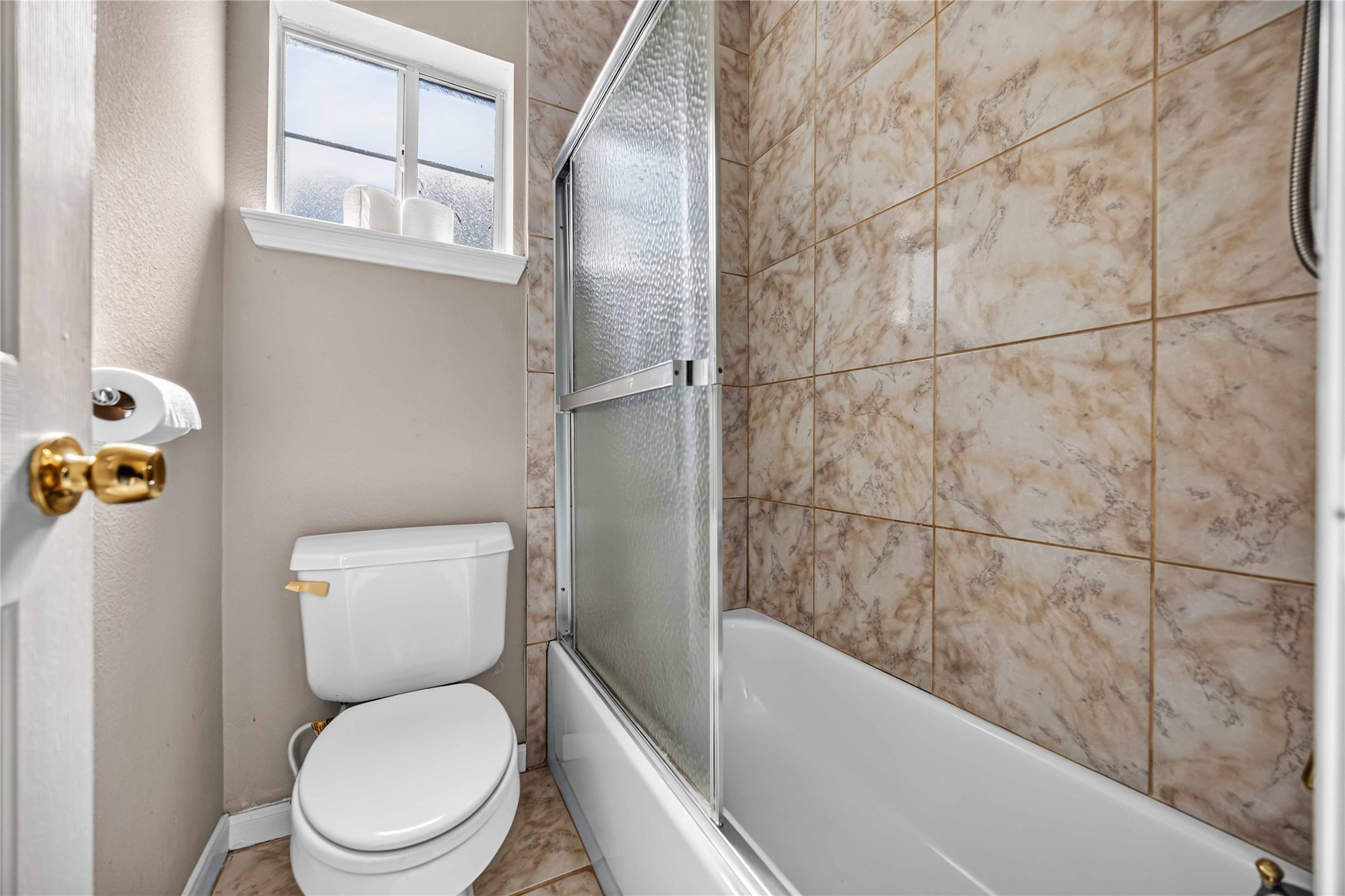 22962 Volga Drive Property Photo 15