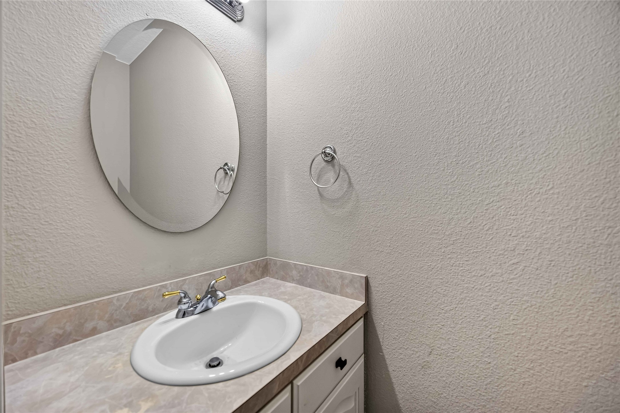 22962 Volga Drive Property Photo 25