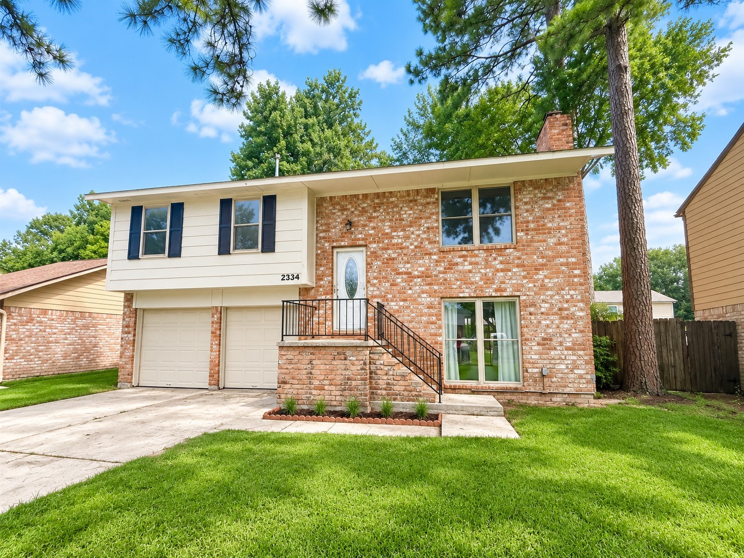 2334 Trailing Vine Road Property Photo 1