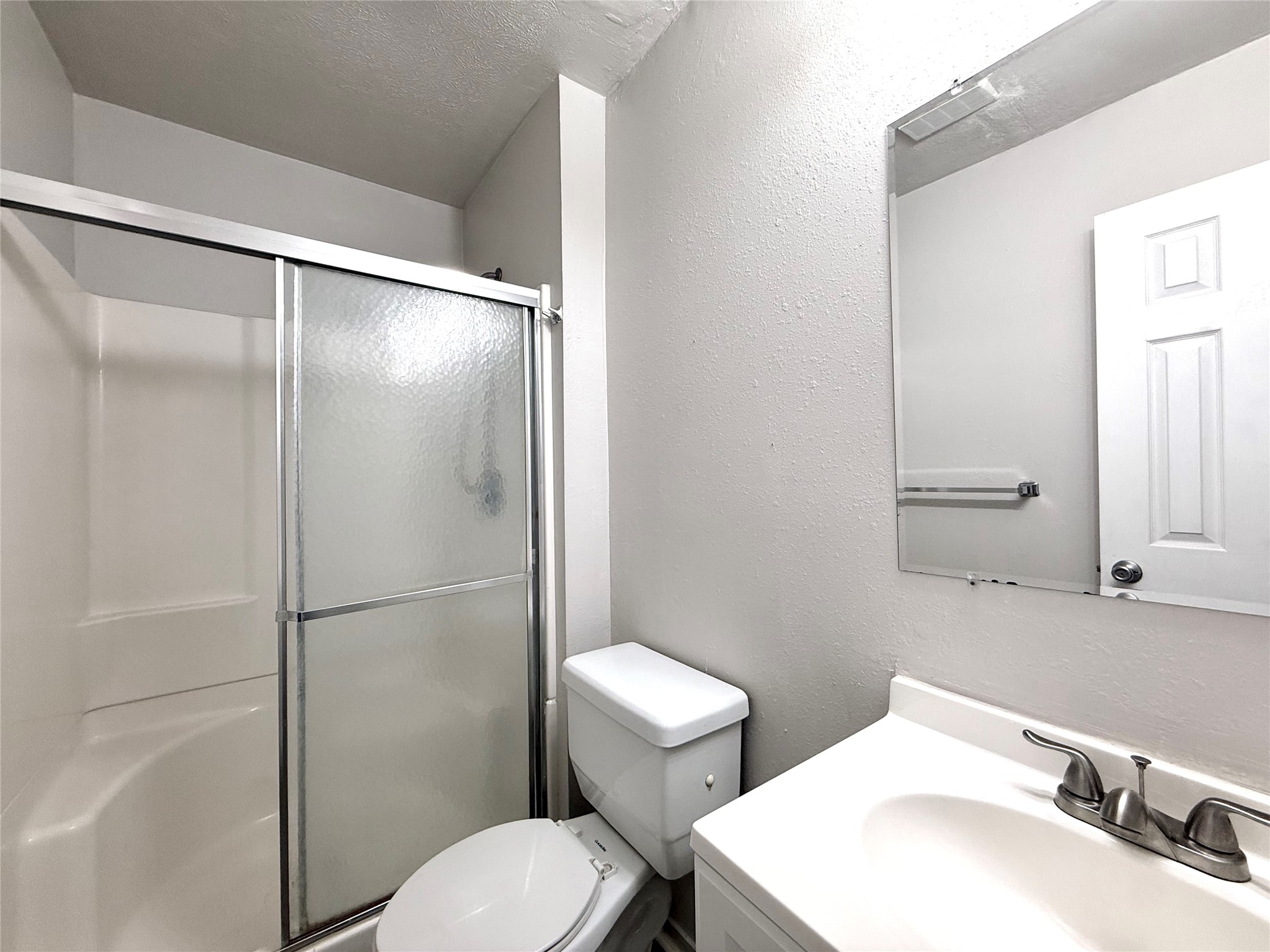 2334 Trailing Vine Road Property Photo 6
