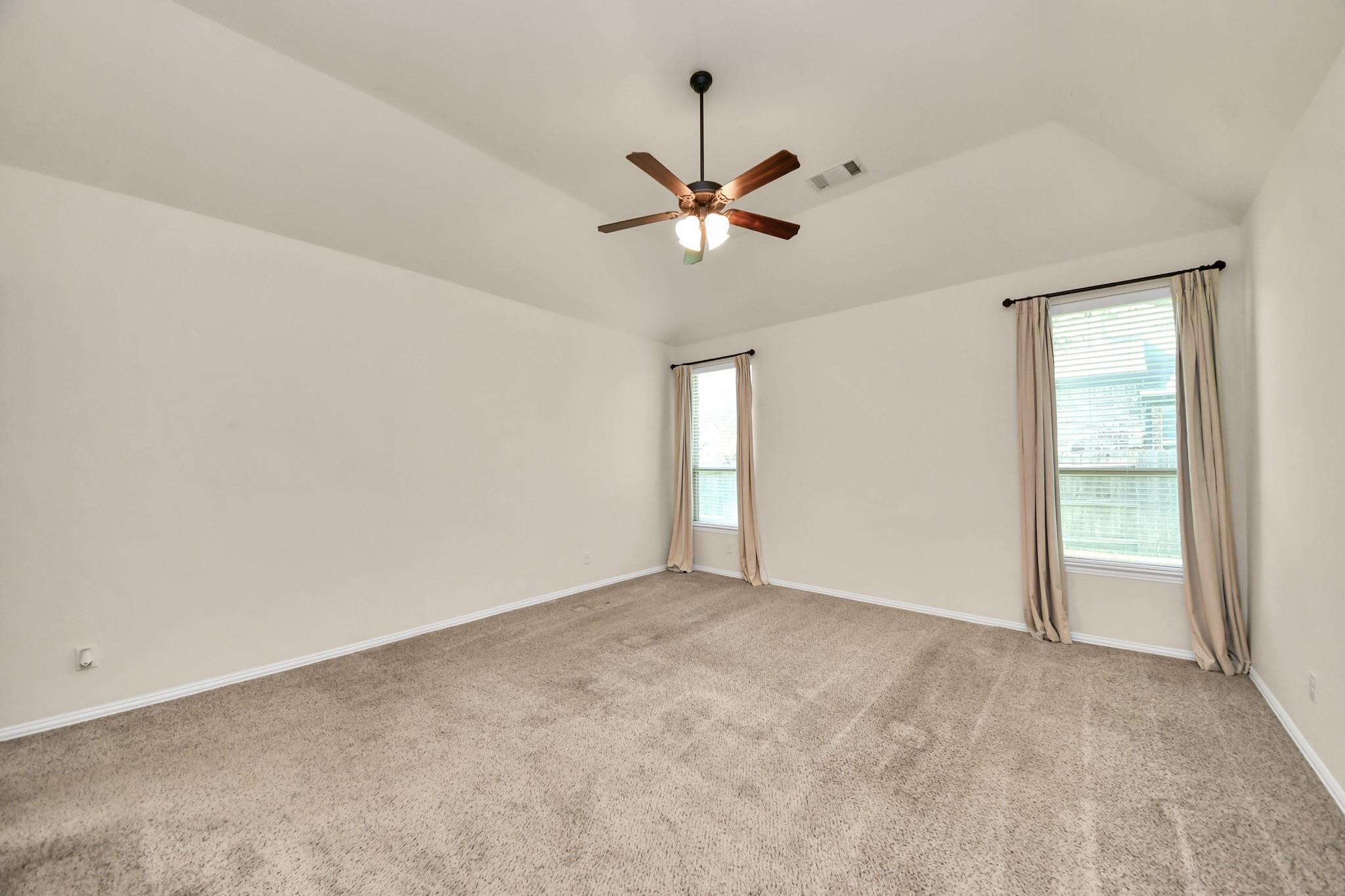6003 Hedgepark Drive Property Photo 27