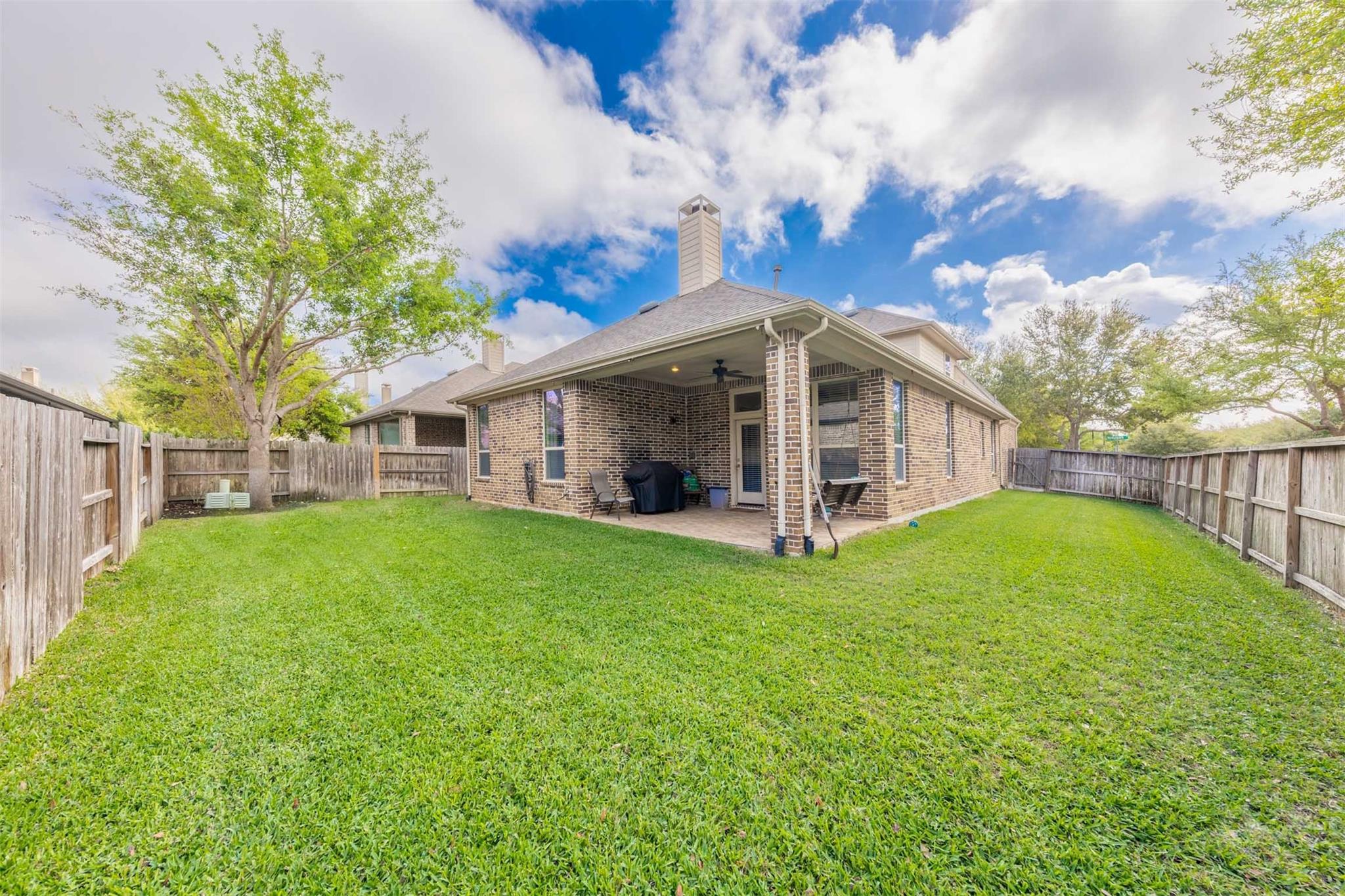 6003 Hedgepark Drive Property Photo 48